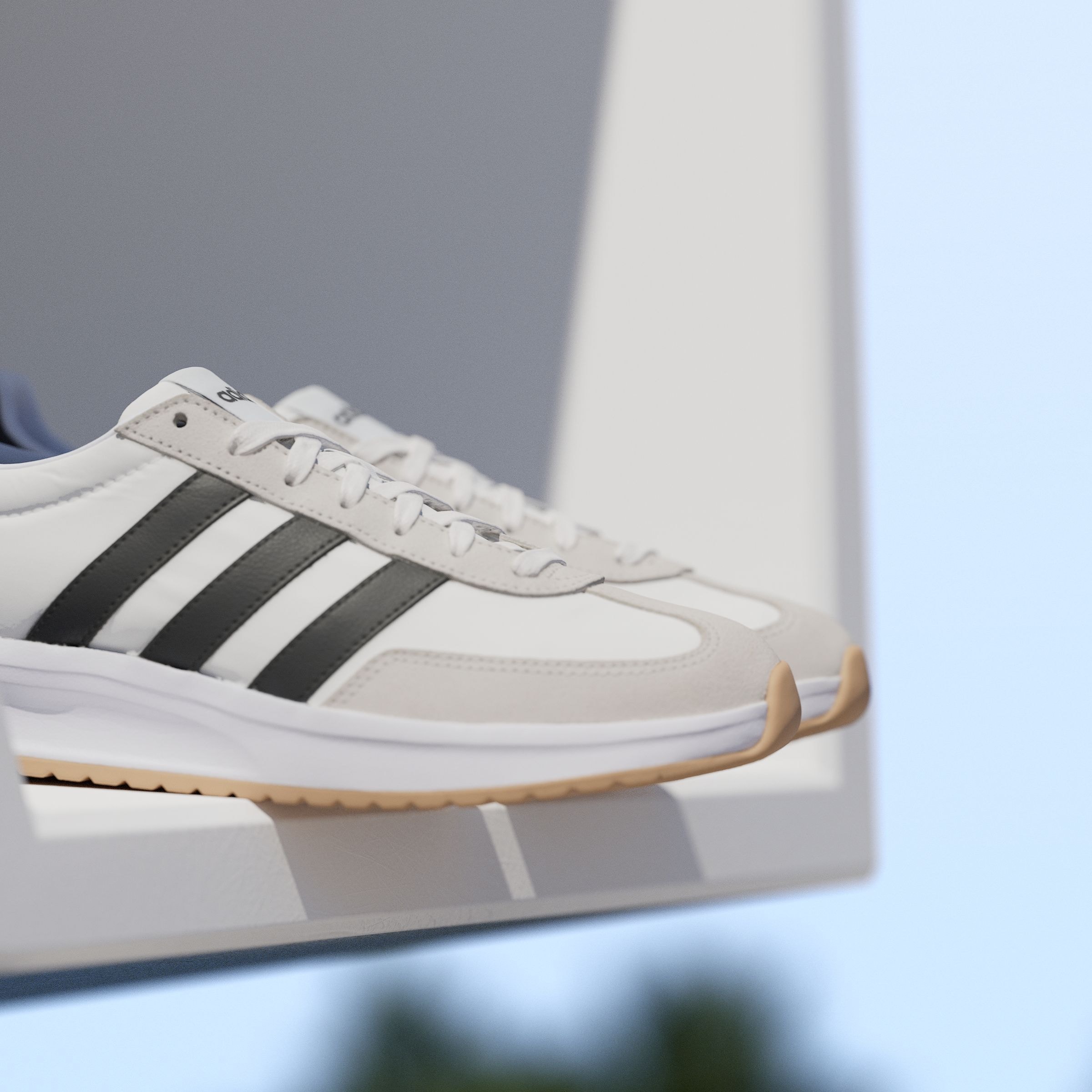 adidas Sportswear Sneaker »RUN 70S 2.0«, inspiriert vom Design des adidas SL72