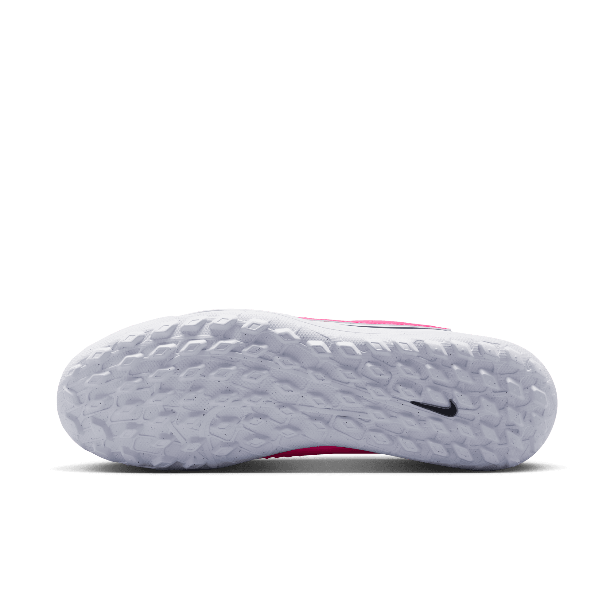 Nike Fußballschuh »PHANTOM 6 LOW CLUB TF T«  Ideal für den Einsatz auf kurzen Kunstrasenplätzen