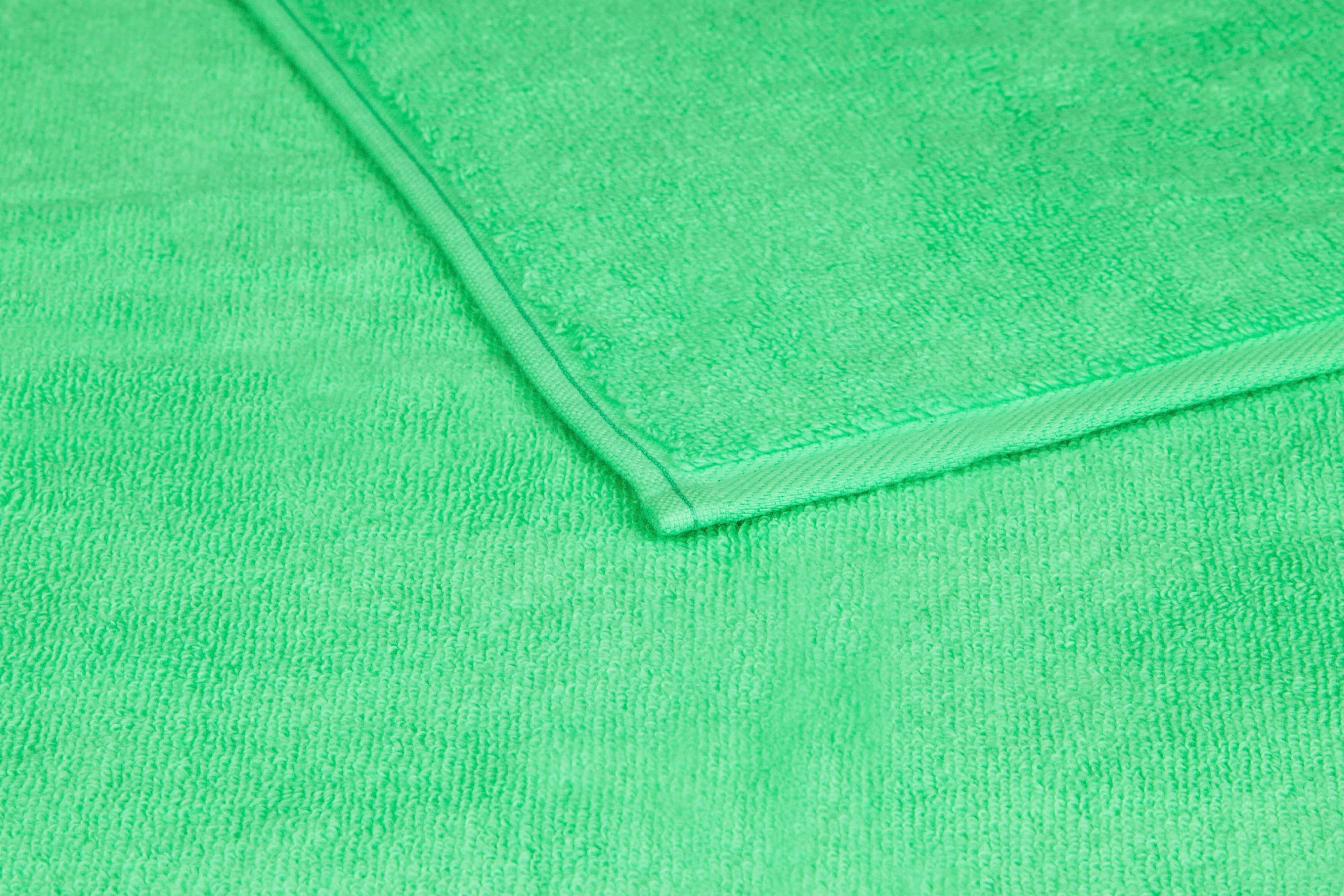 ROSS Duschtuch »Sensual 9000«, (1 St.), mit Aloe-Vera-Öl veredelt