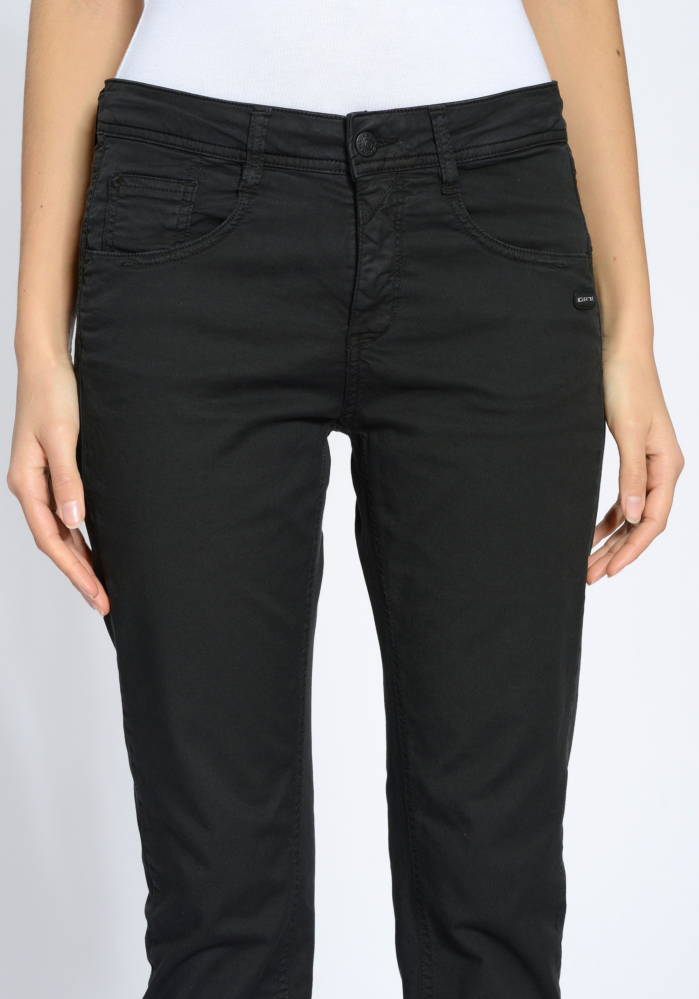 GANG 5-Pocket-Hose »94AMELIE CROPPED«, mit doppelter Passe und doppelter, rechter Gesäßtasche