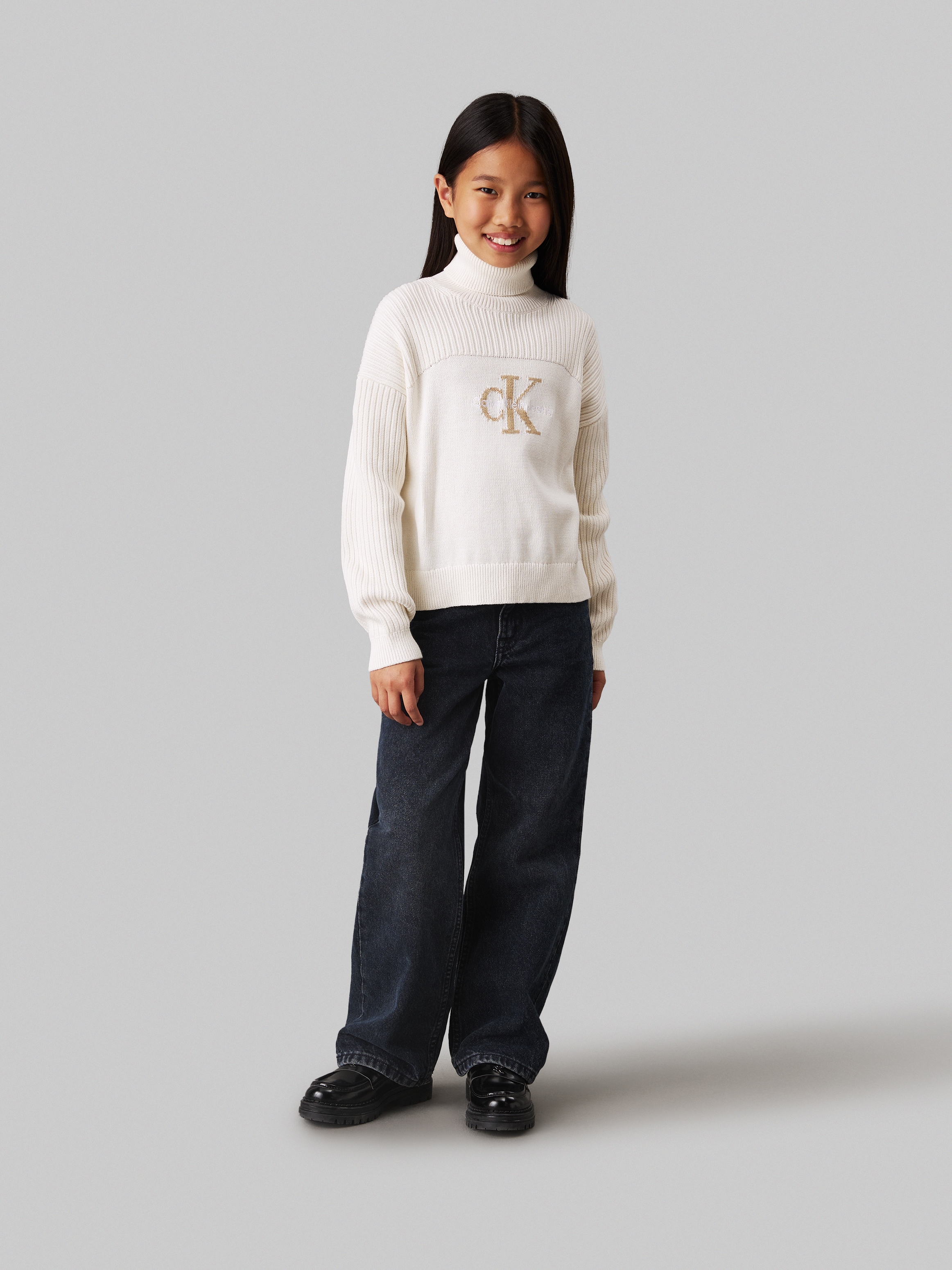 Calvin Klein Jeans Rollkragenpullover »Monologo Rollneck Sweater«, für Kinder bis 16 Jahre und mit Logostickerei