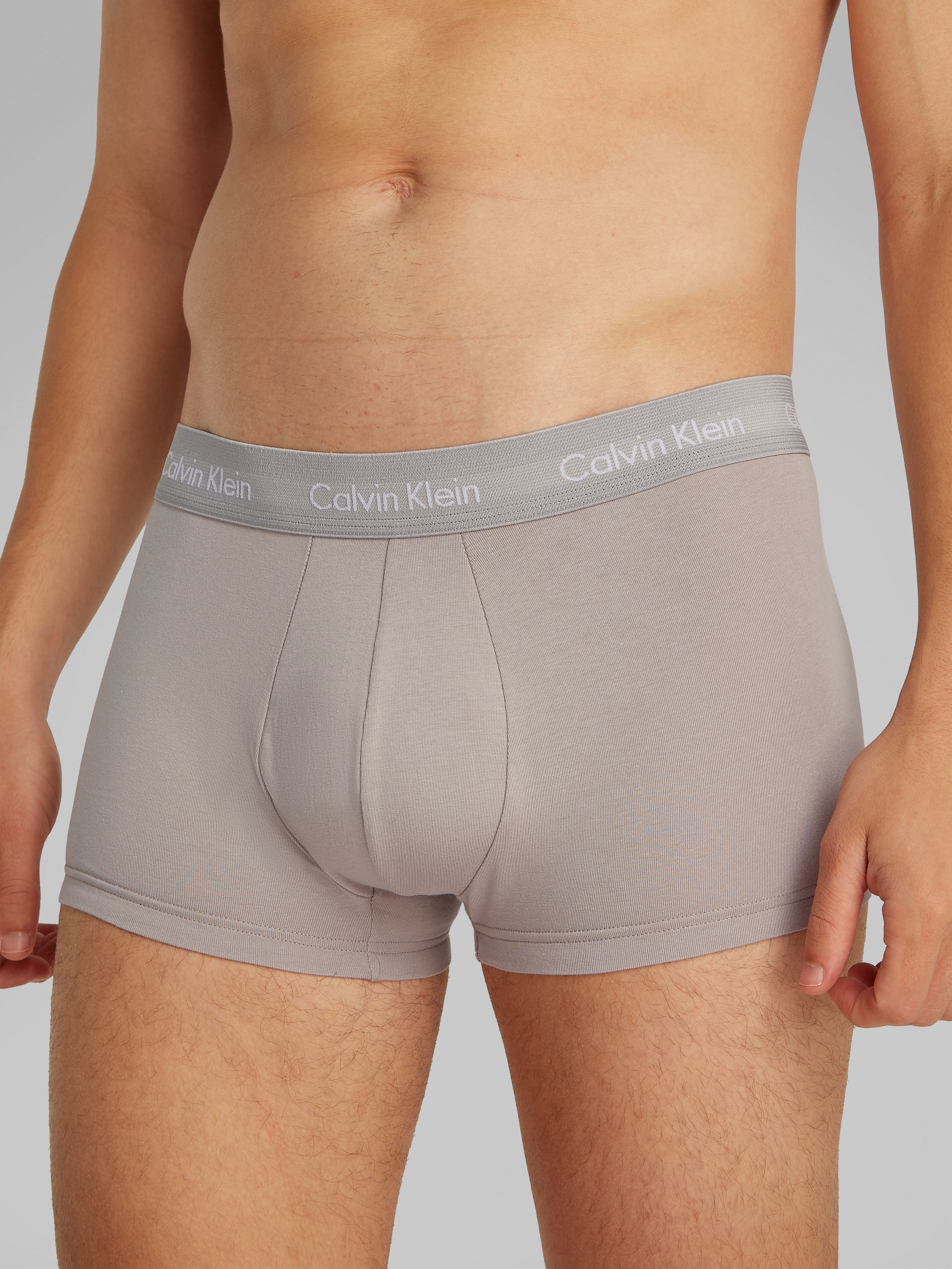 Calvin Klein Underwear Trunk »LOW RISE TRUNK 3PK« Packung, 3er-Pack, 3 Stk. mit Logoschriftzügen