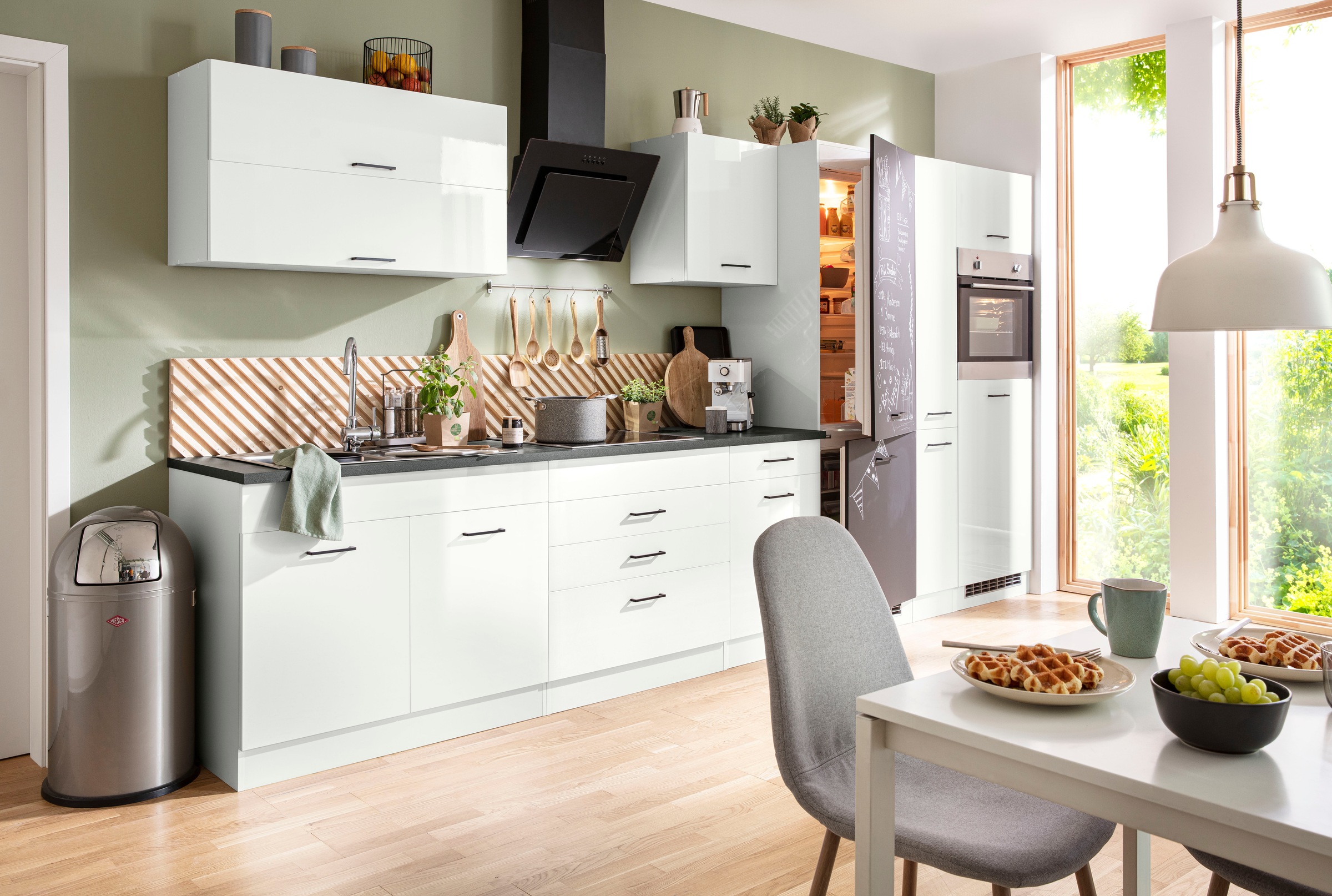 KOCHSTATION Küchenzeile »KS-Trier« mit E-Geräten, Breite 380 cm