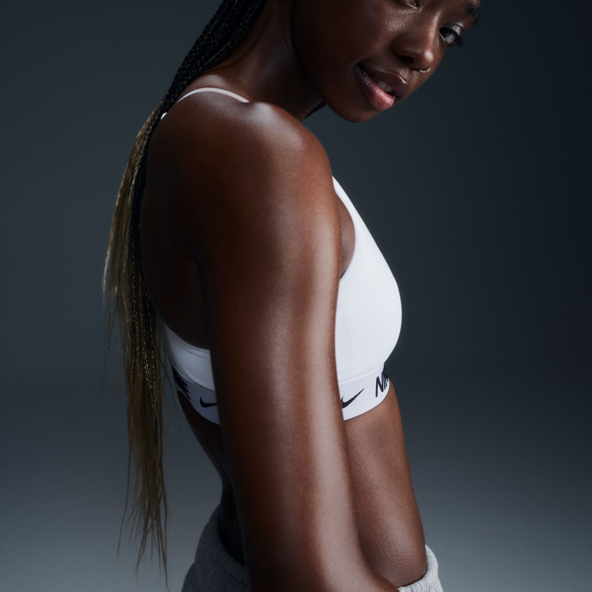 Nike Sport-BH »W NK DF INDY LGT SPT BRA« ohne Bügel, mit Markenlabel, atmungsaktiv, schnell trocknend