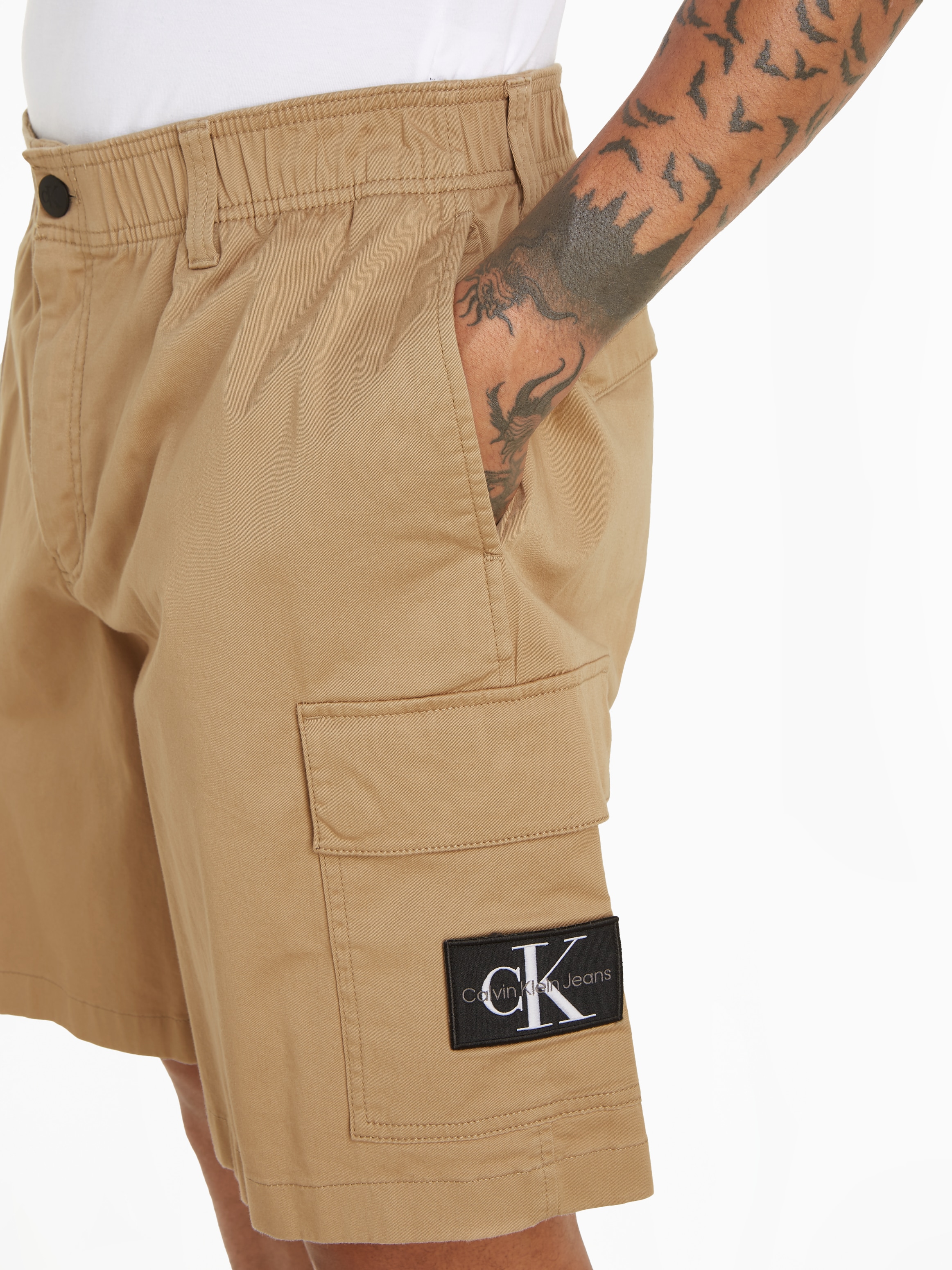 Calvin Klein Jeans Cargohose »CARGO SHORT«, mit Logopatch