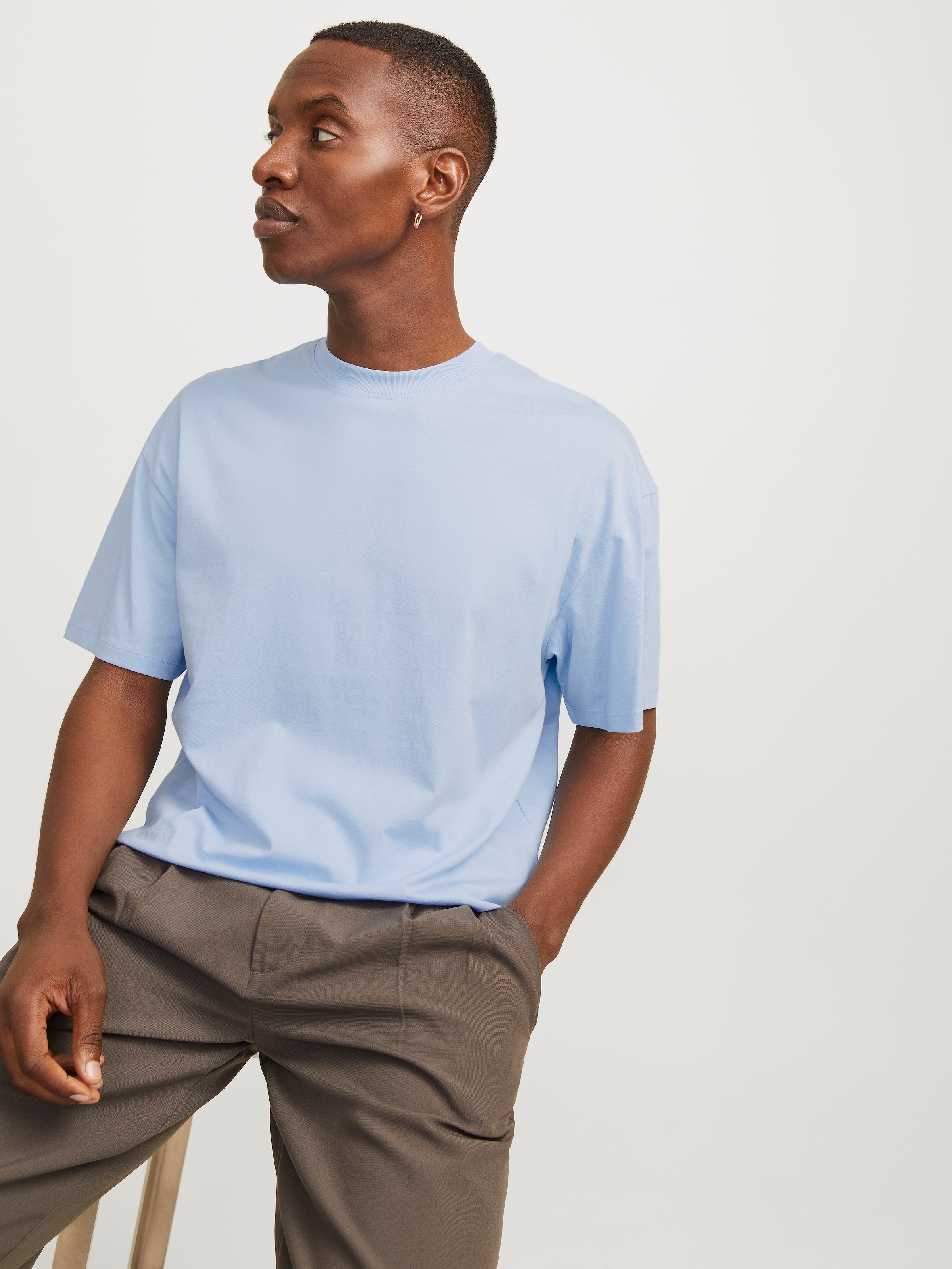 Jack & Jones Oversize-Shirt »JJEBRADLEY TEE SS O-NECK NOOS«, mit Rundhalsausschnitt