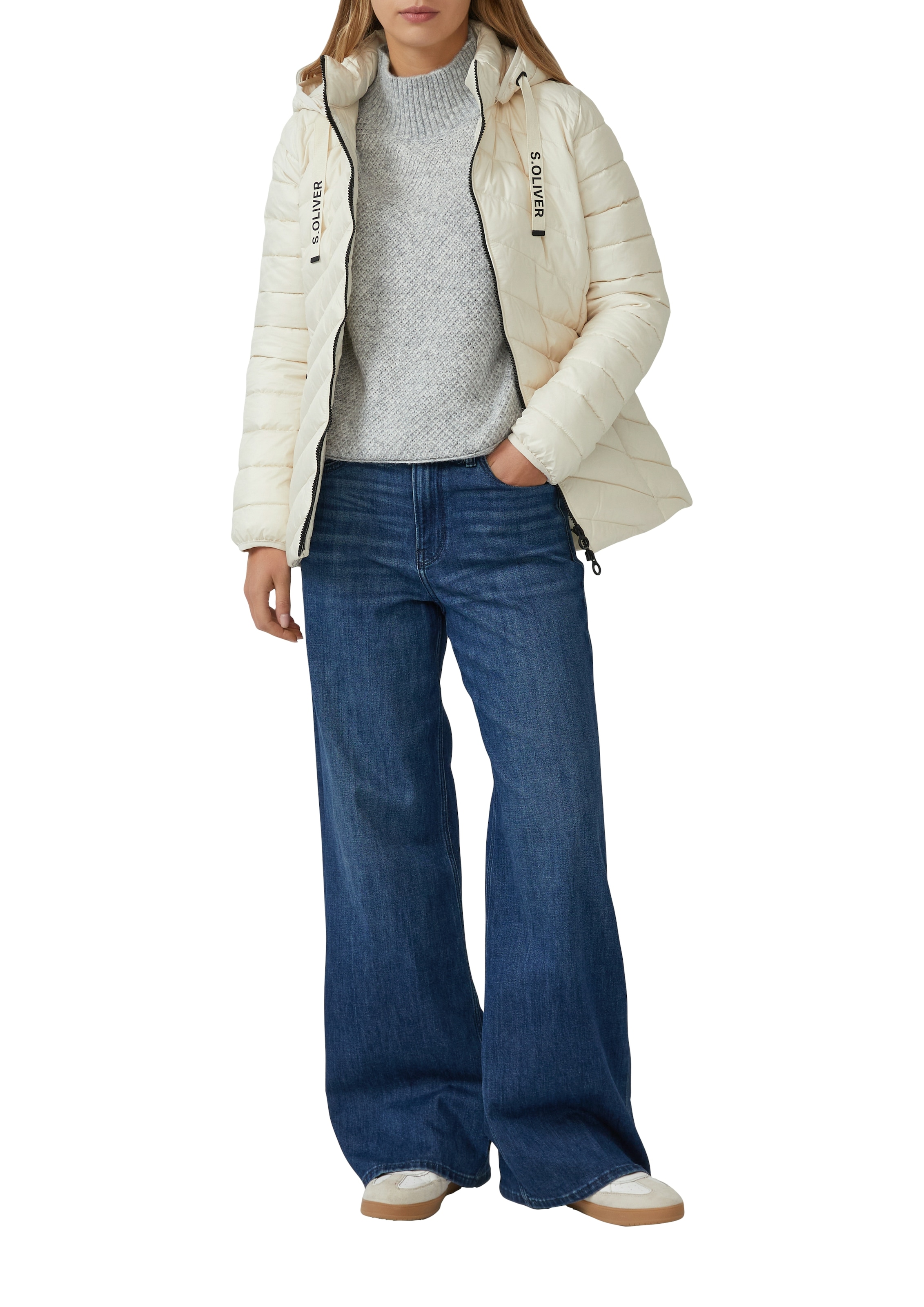 s.Oliver Outdoorjacke, mit Kapuze, mit abnehmbarer Kapuze