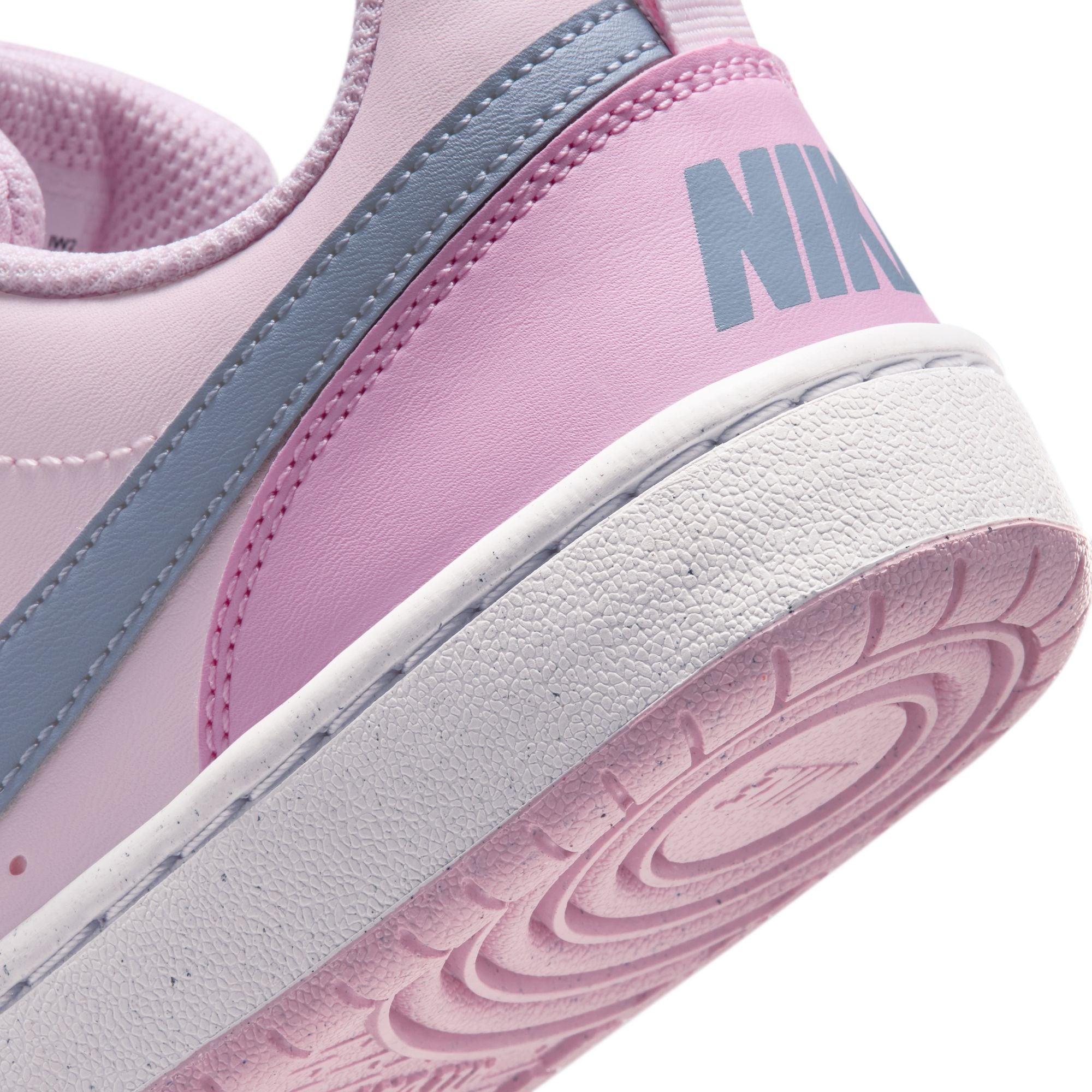 Nike Sportswear Sneaker »Court Borough Low Recraft (GS)«  Design auf den Spuren des Air Force 1