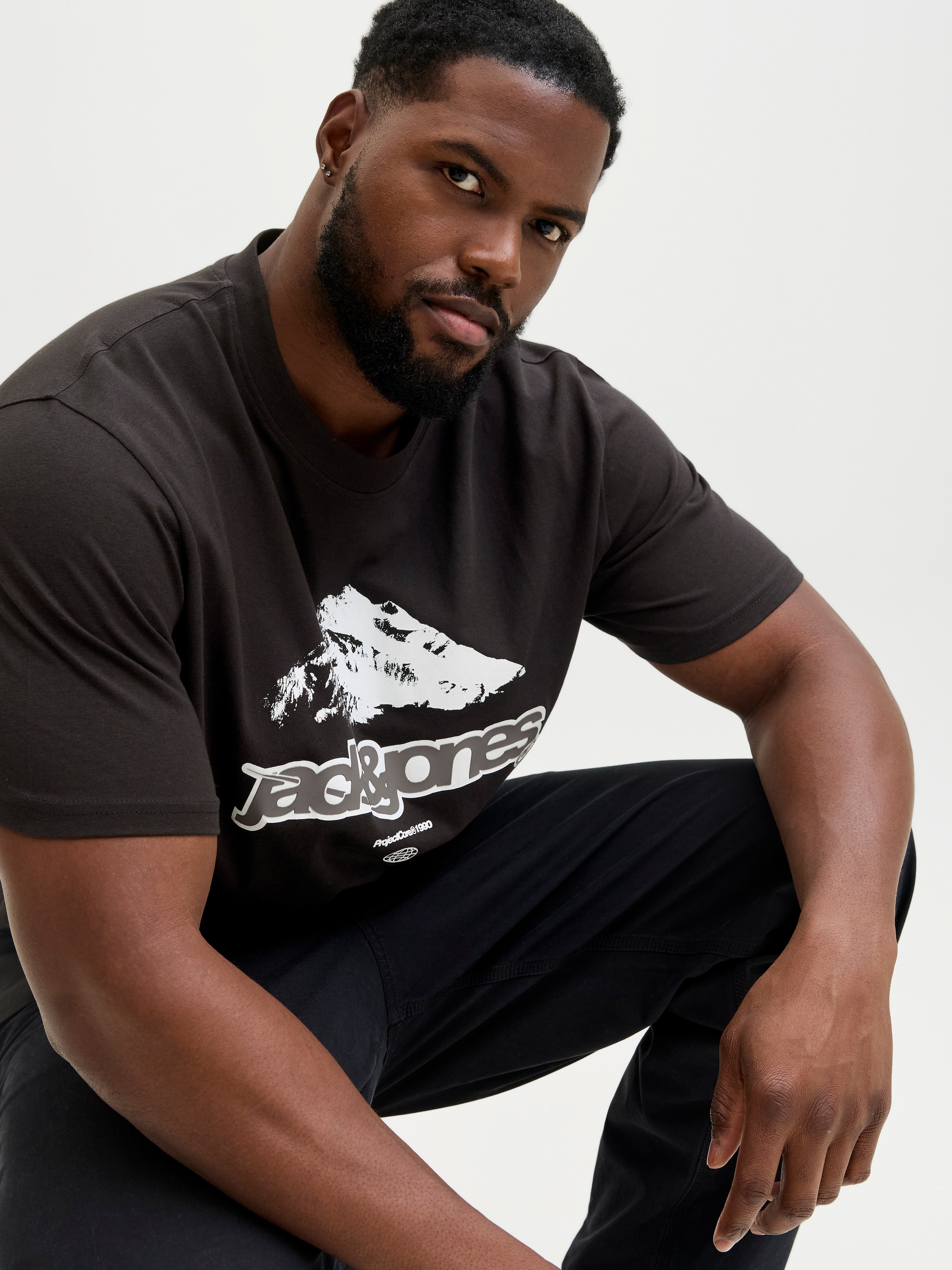 Jack & Jones PlusSize Kurzarmshirt »JCOFLARE BRANDING TEE SS CREW NECK PLS«