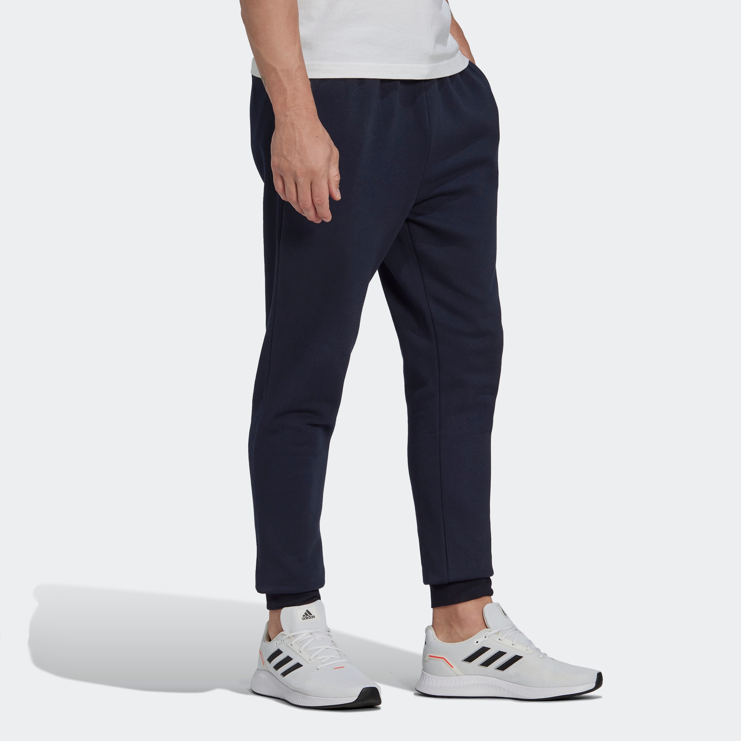 adidas Sportswear Sporthose »M FEELCOZY PANT«, (1 tlg.)