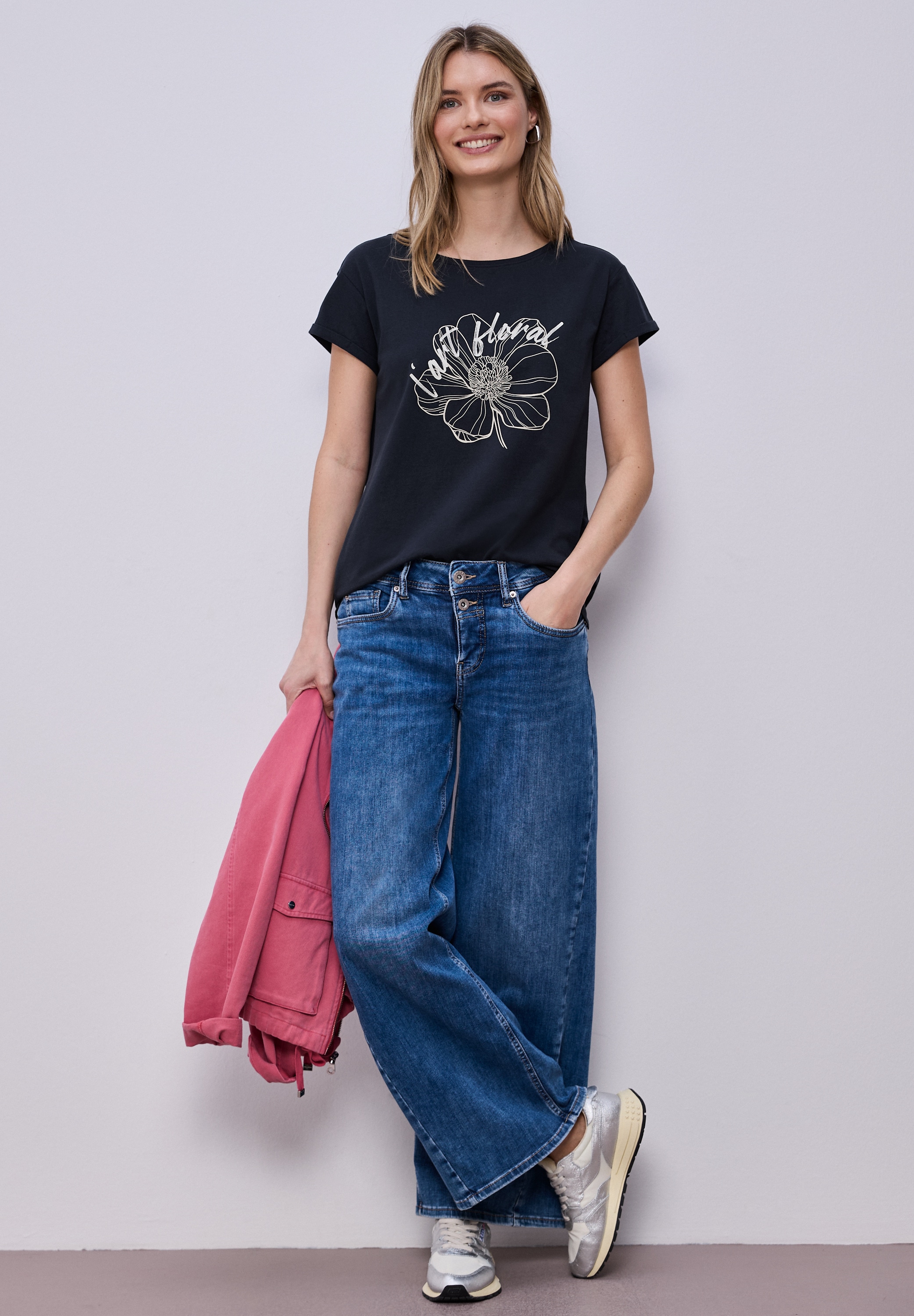 STREET ONE Rundhalsshirt Sommershirt mit floralem Artwork