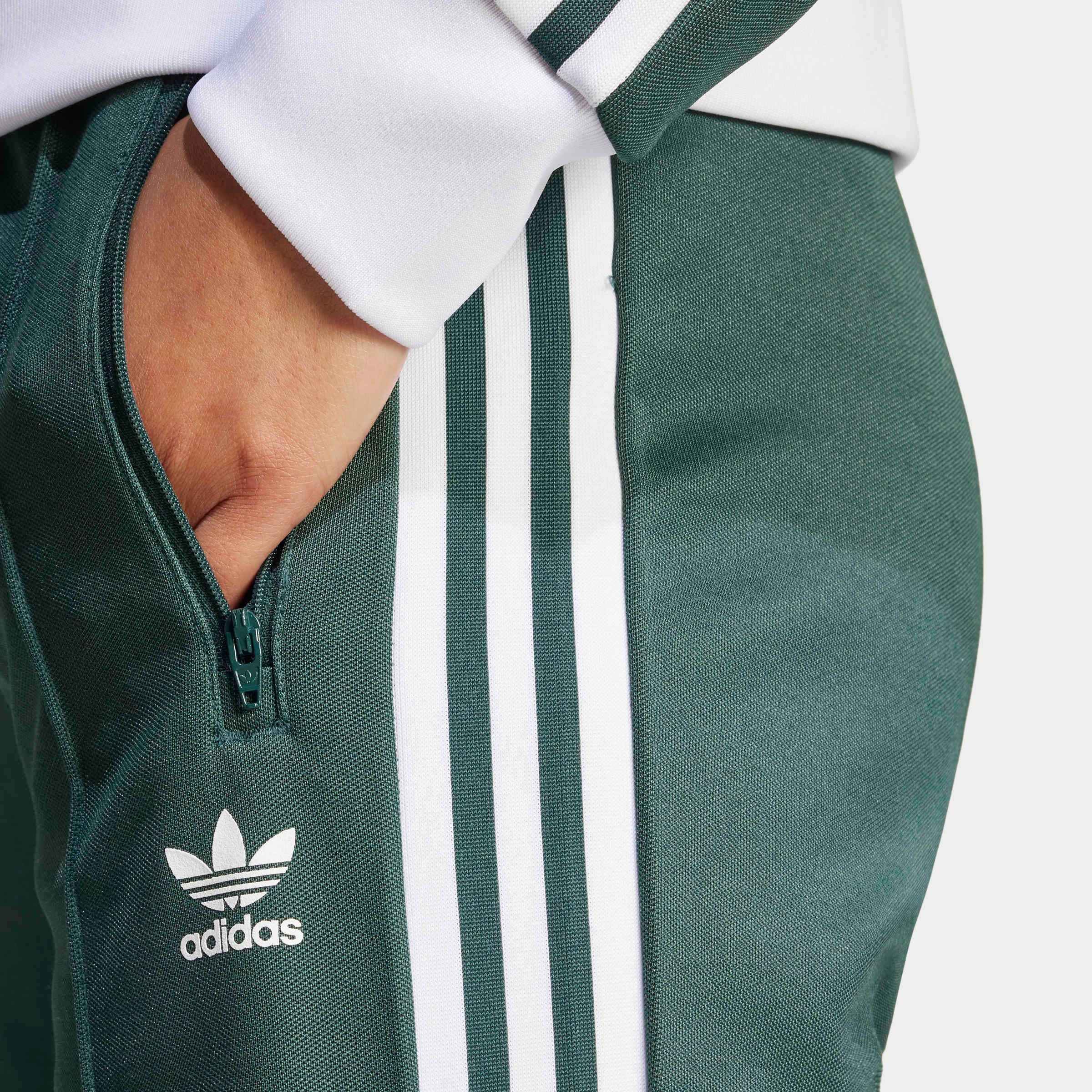 adidas Originals Sporthose »CLASSIC TP«, (1 tlg.), Retro Style, der gerade Schnitt mit schmal zulaufenden Bein