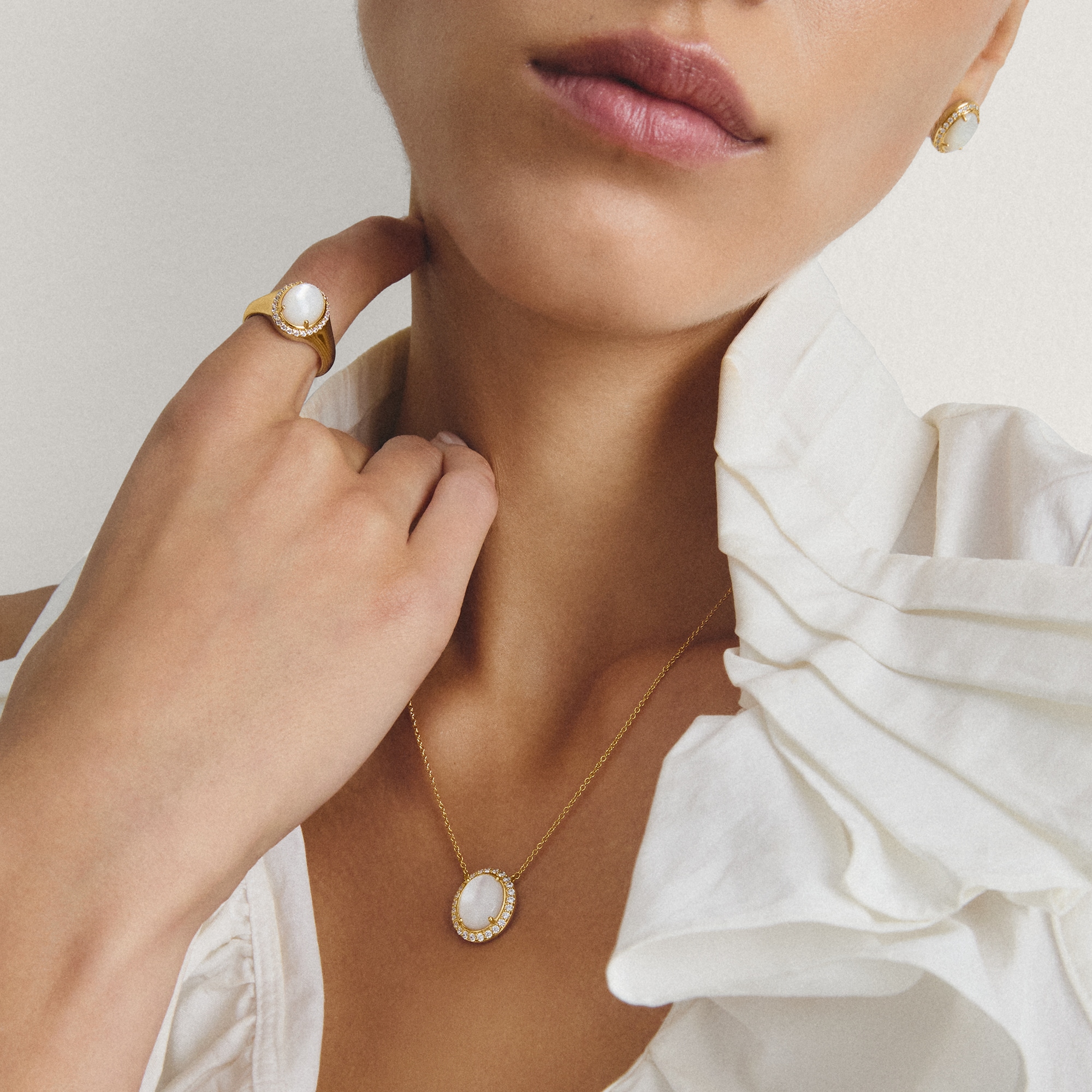 THOMAS SABO Kette mit Anhänger »Fluid Elegance Kette Perlmutt« mit Zirkonia (synth.) - mit Perlmutt