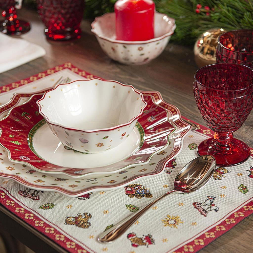 Villeroy & Boch Geschirr-Set »Kaffeeservice Toy's Delight 18er Set rot« Mikrowellengeeignet