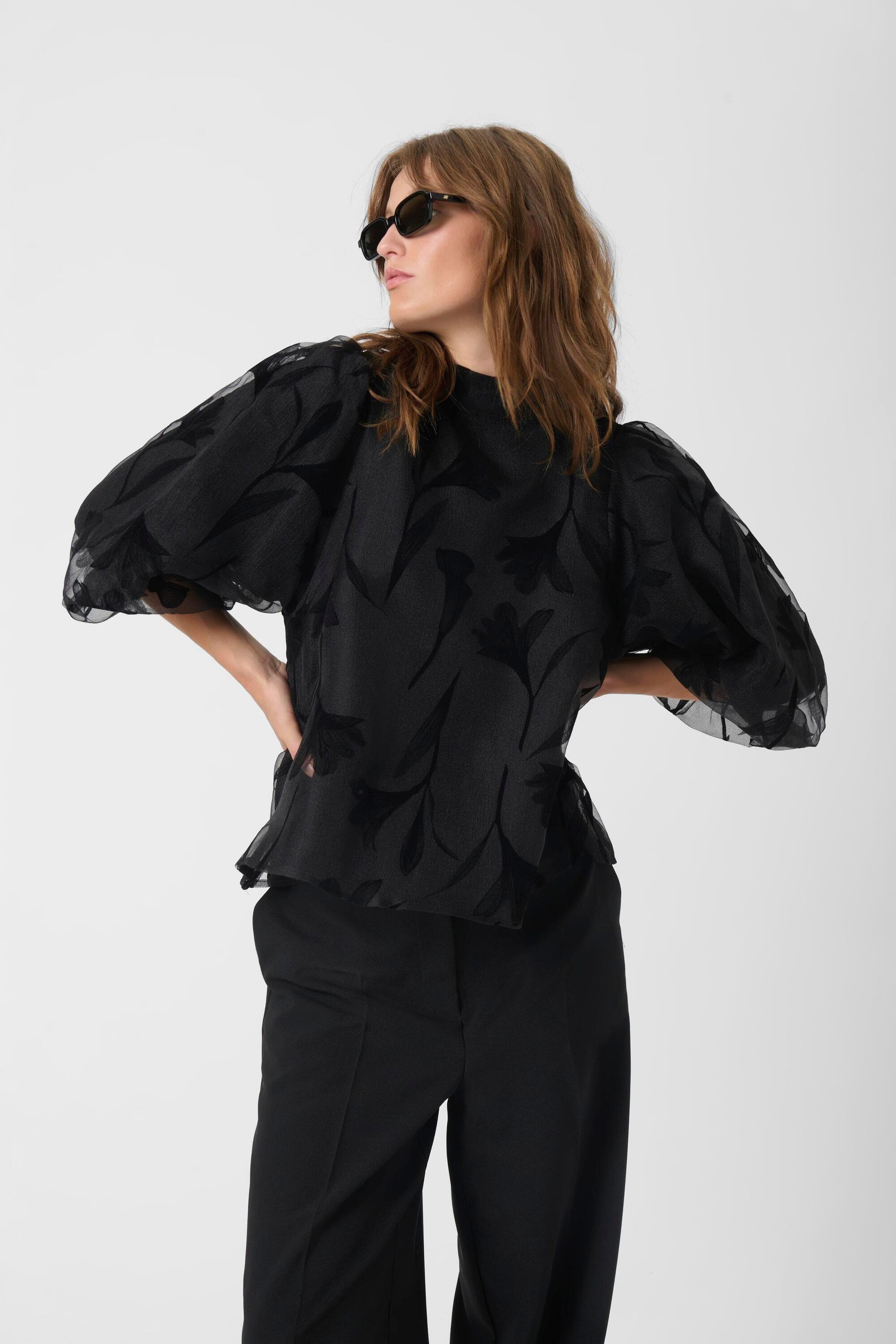 SOAKED IN LUXURY Kurzarmbluse »Bluse kurzarm SLPhilomena«