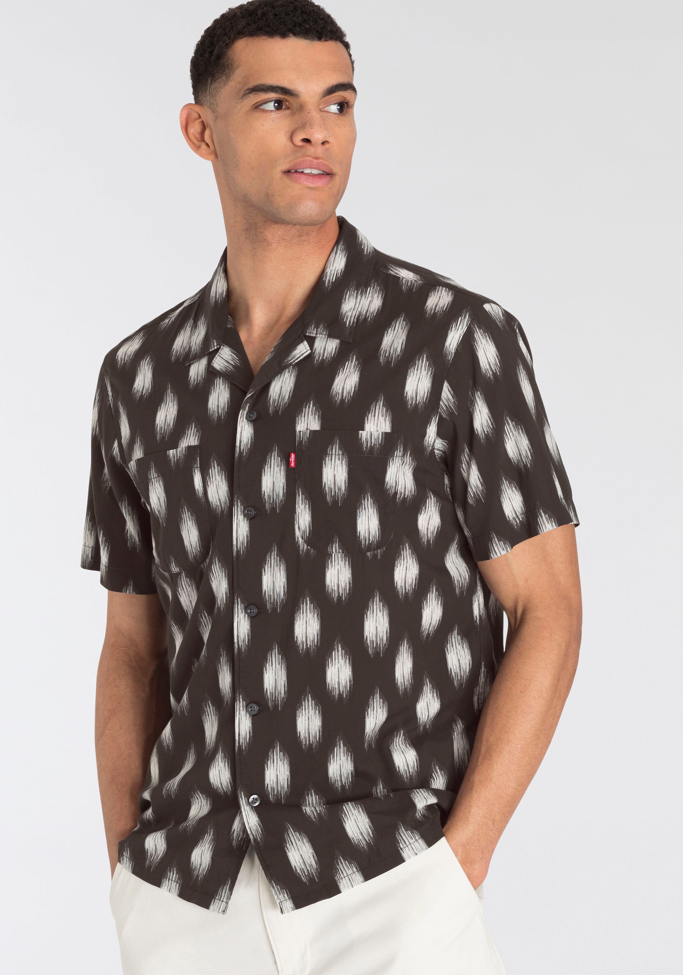 Levi's® Kurzarmhemd »LE S/S CLASSIC CAMPER«, mit Alloverprint