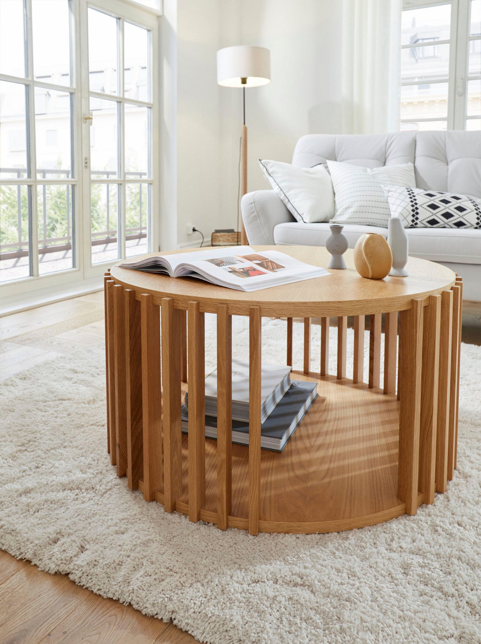 Woodman Couchtisch »Drum, Breite/Tiefe/Höhe: 83/83/42 cm«, Holzfurnier aus Eiche, Sproßen aus massiver Eiche