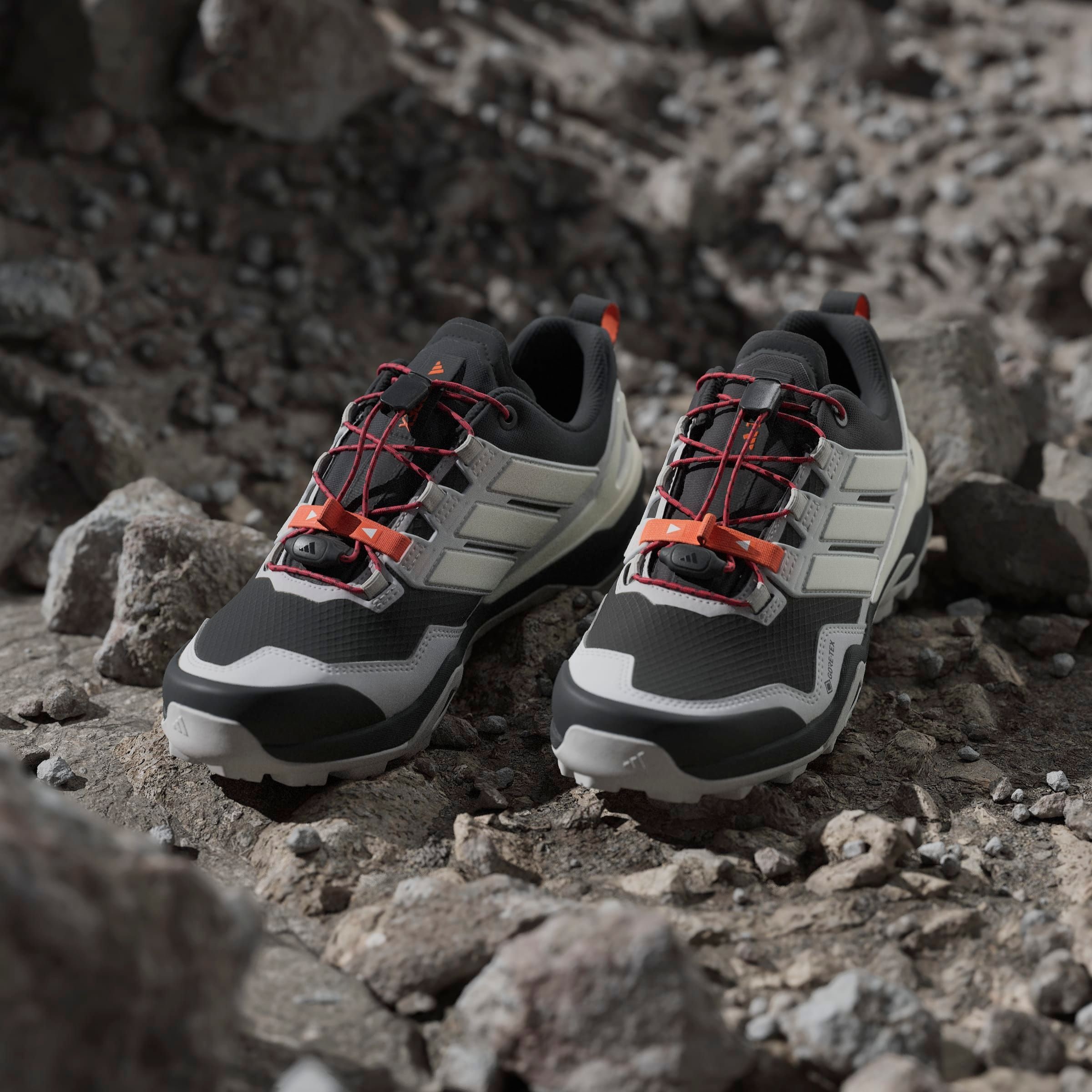 adidas TERREX Wanderschuh »TERREX SKYCHASER GORE-TEX«, wasserdicht
