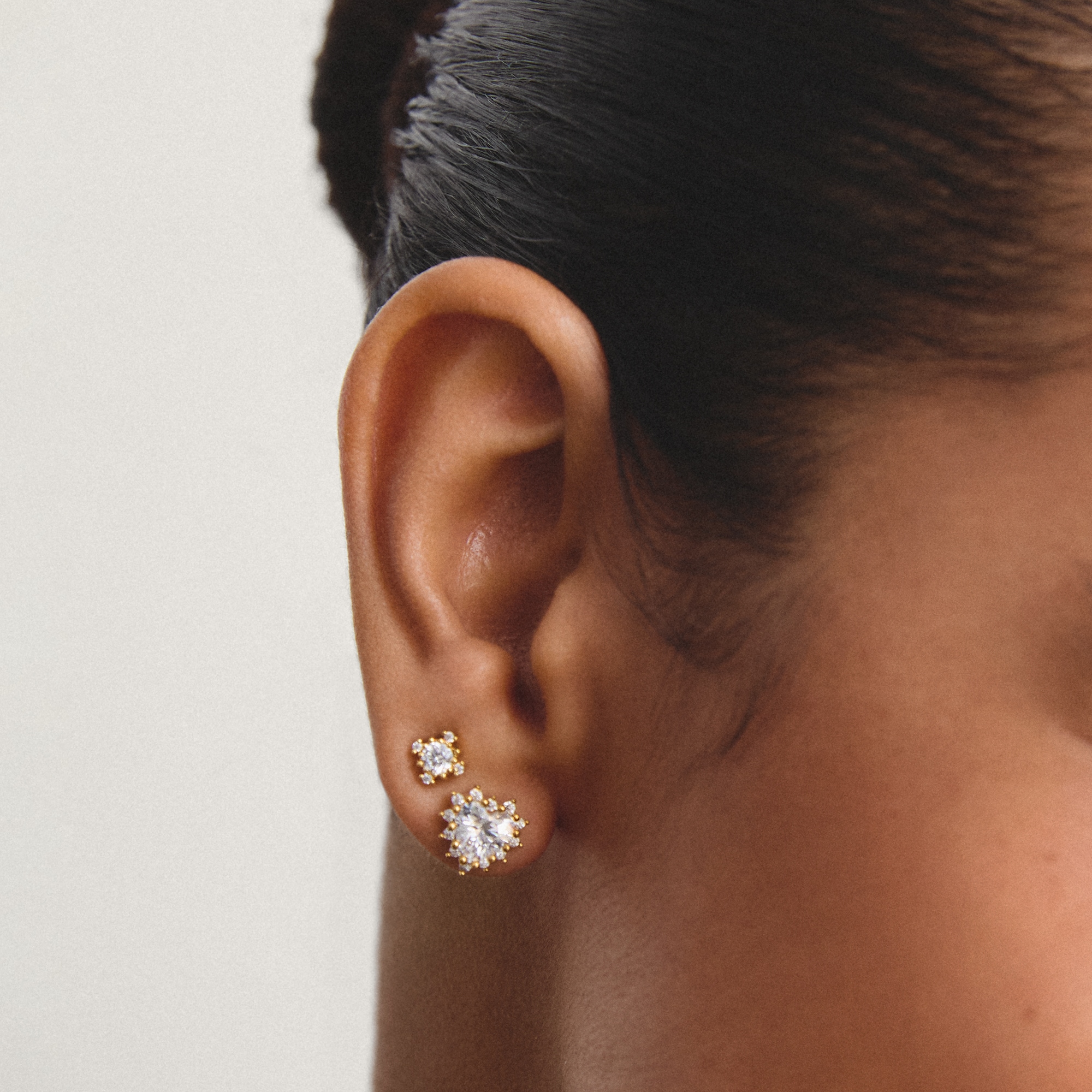 THOMAS SABO Paar Ohrstecker »Zirkonia Ohrstecker gelbgoldfarben« mit Zirkonia (synth.)