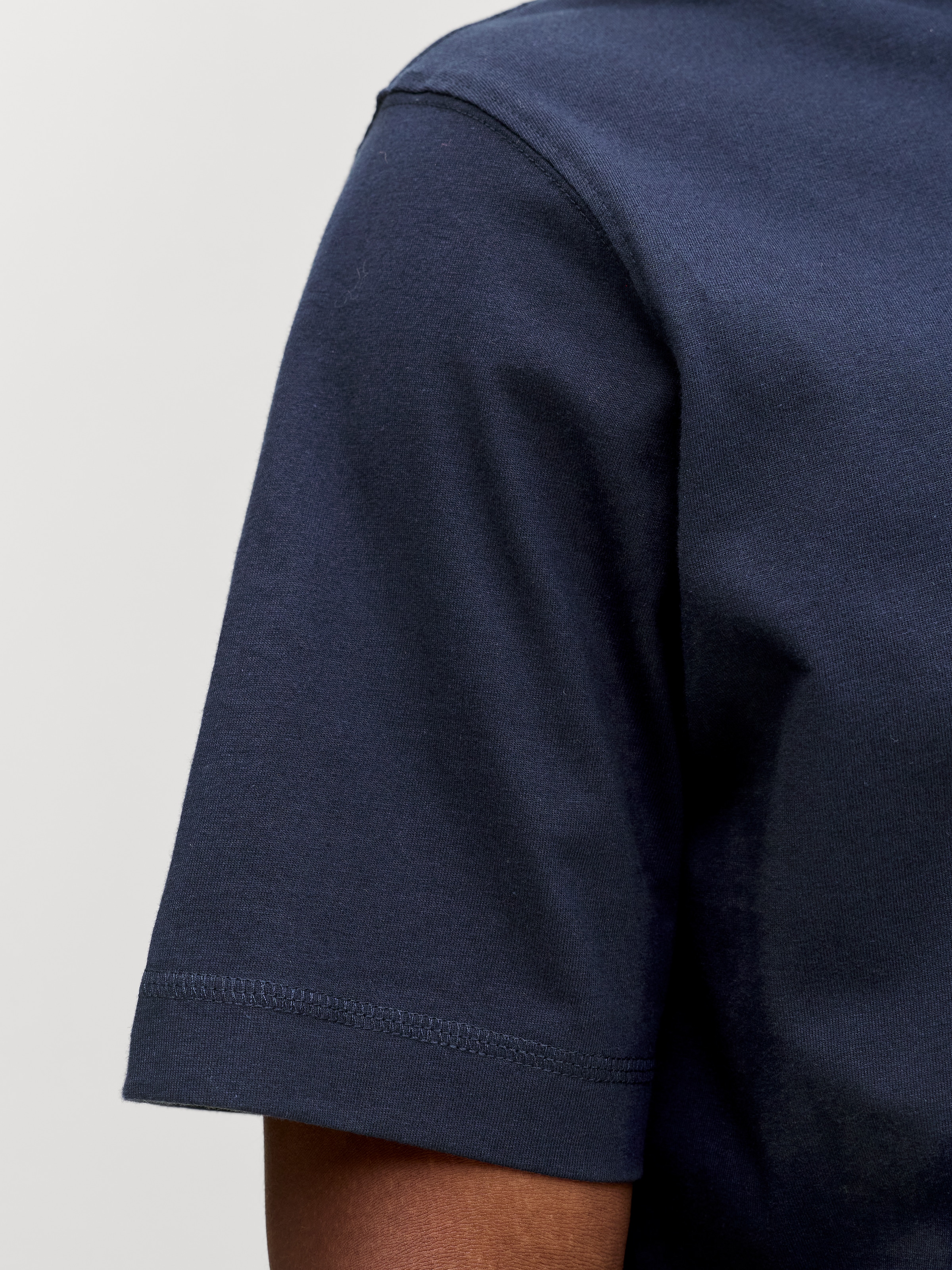 Jack & Jones Kurzarmshirt »JORNORREBRO EMB TEE SS CREW NECK NOOS« mit Logo Print