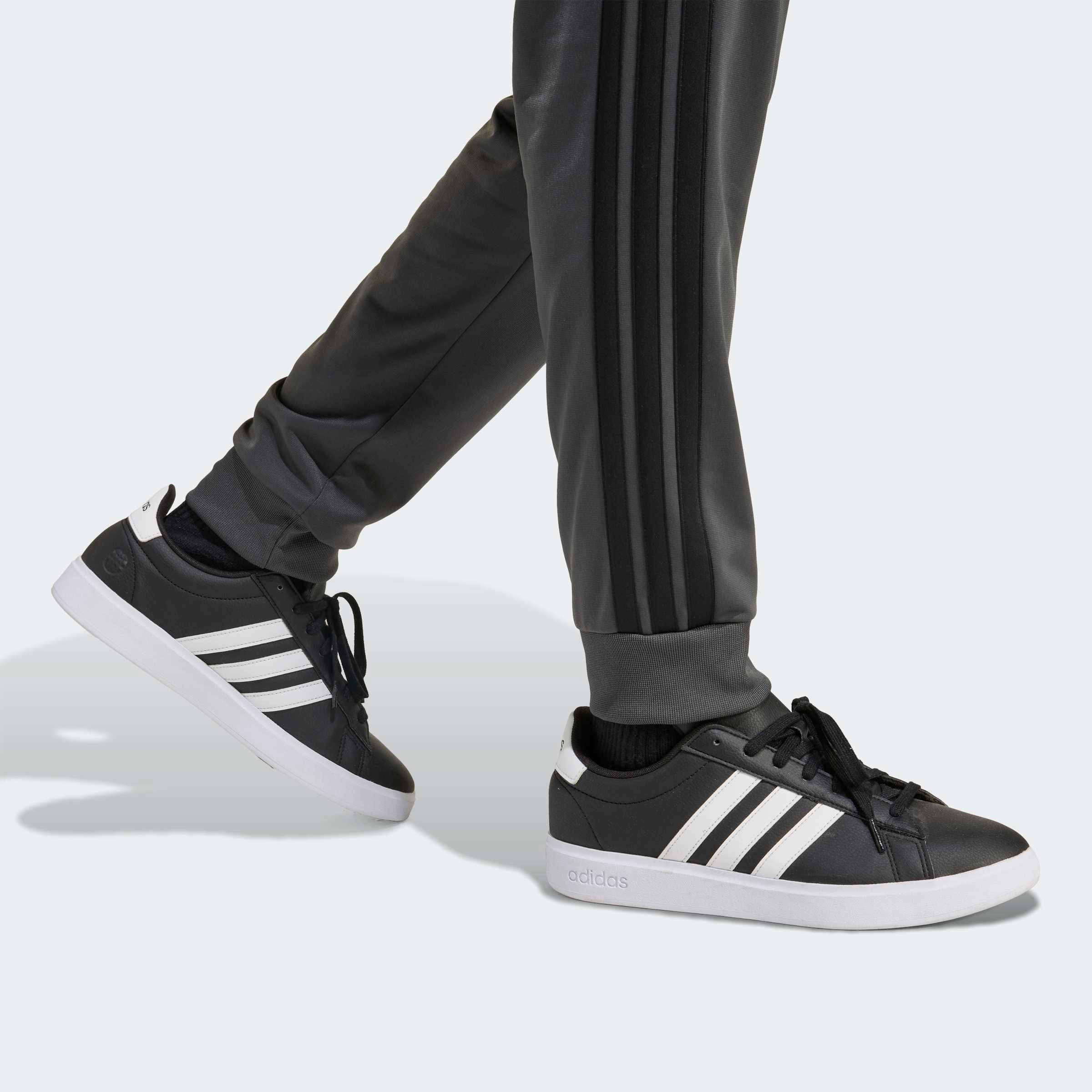 adidas Sportswear Trainingsanzug »DAYREADY« 2 tlg. für Laufen und sportliche Aktivitäten, zweiteiliges Set