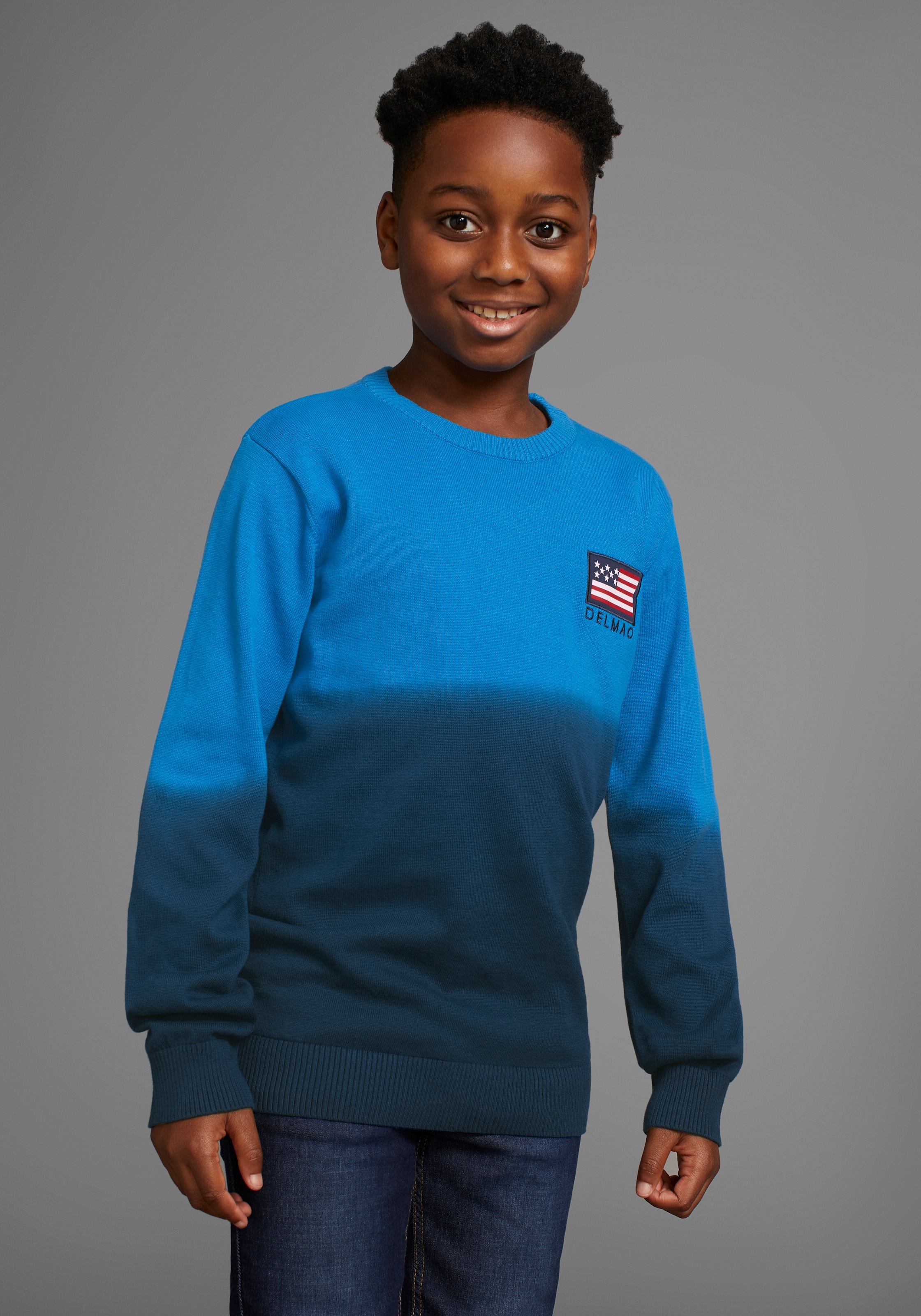 Delmao Strickpullover »Modische Feinstrickpullover für Jungen« in blau, Größe 140/146