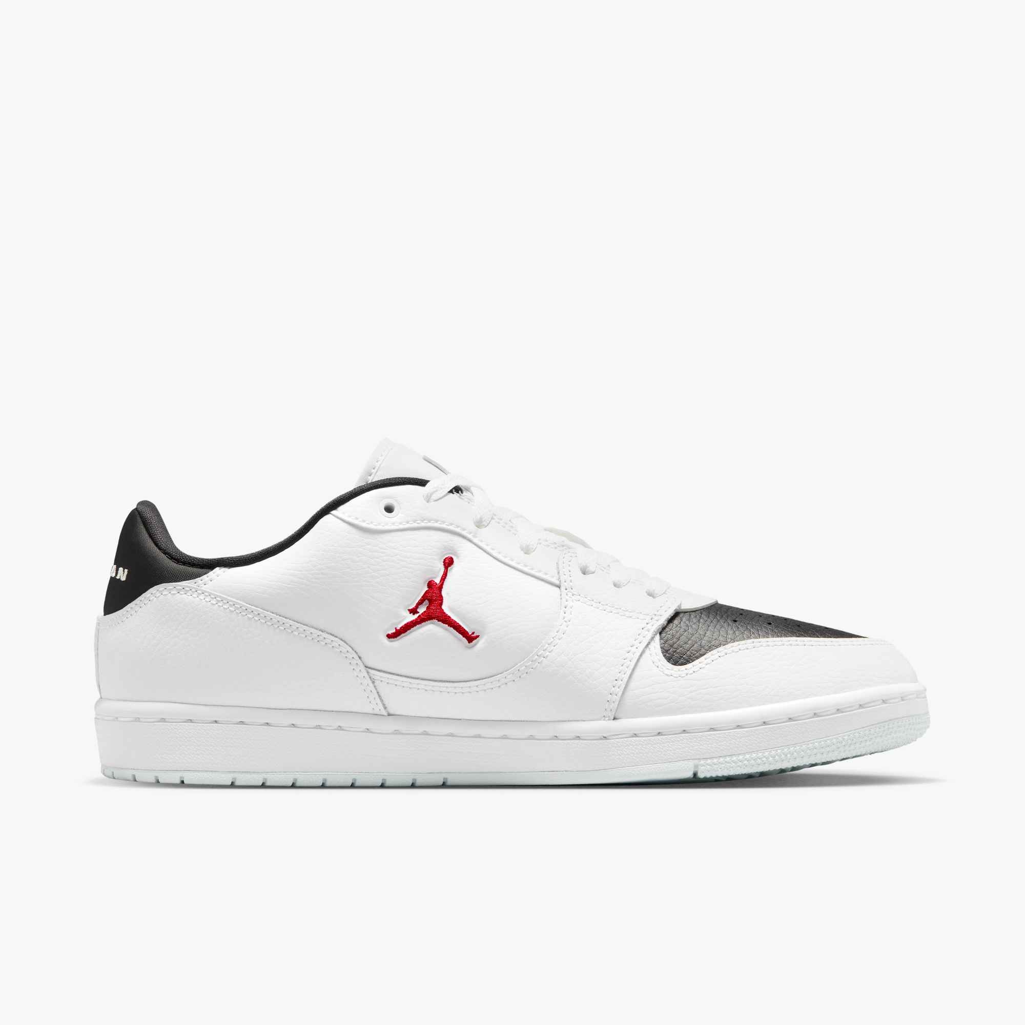 Jordan Sneaker »JORDAN COURT CONNECT LOW«  inspiriert vom Look des Air Jordan 1
