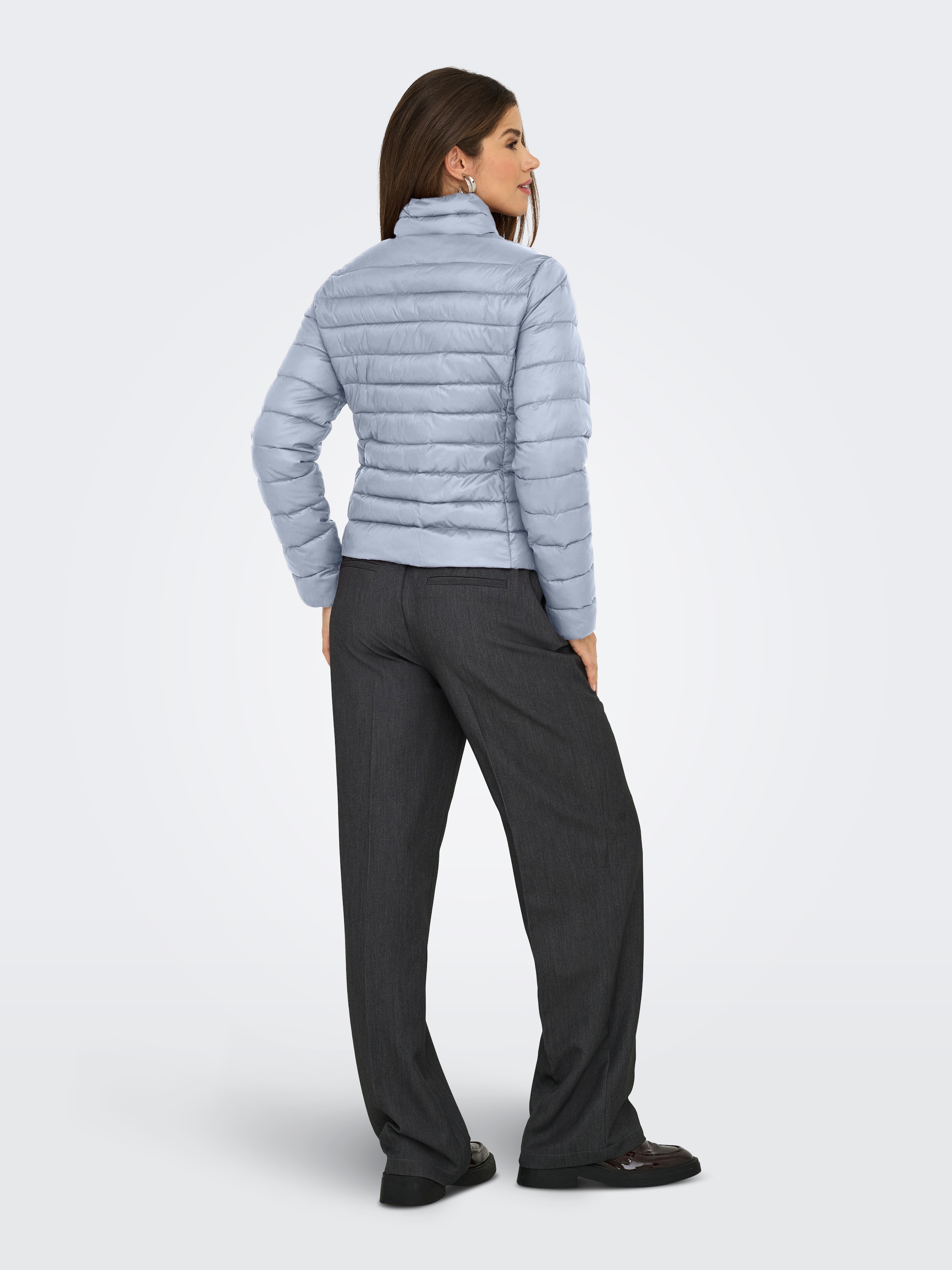 ONLY Steppjacke »ONLTAHIA LW QUILTED JACKET OTW NOOS« ohne Kapuze Kunstfaser