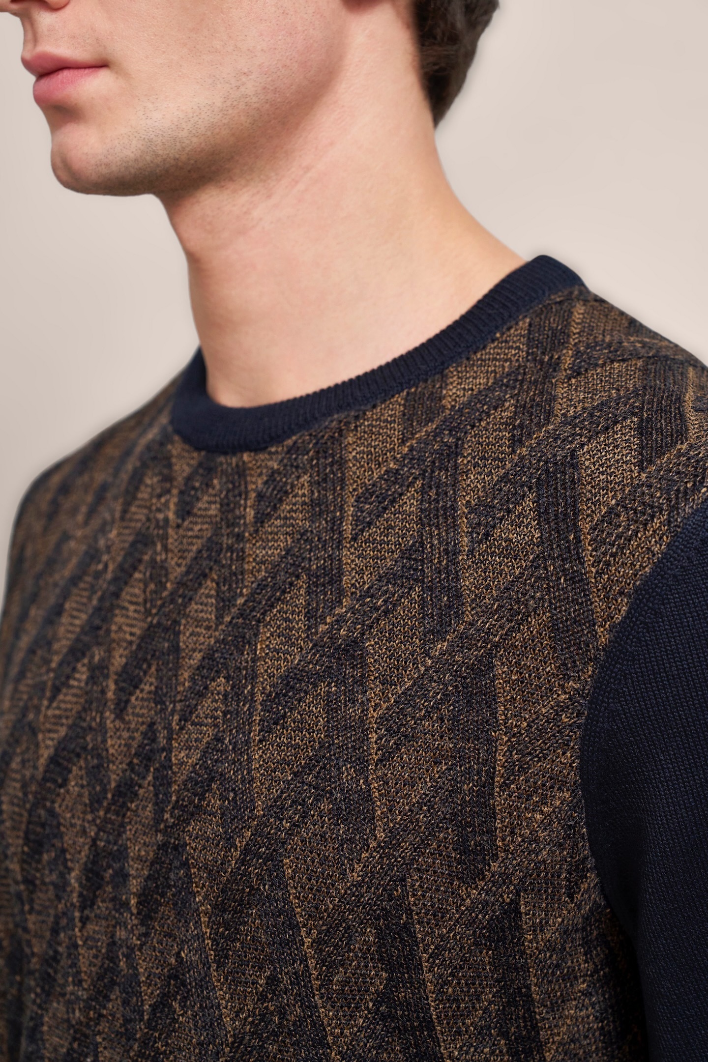 bugatti Strickpullover, mit 2-farbigem Rautenmuster