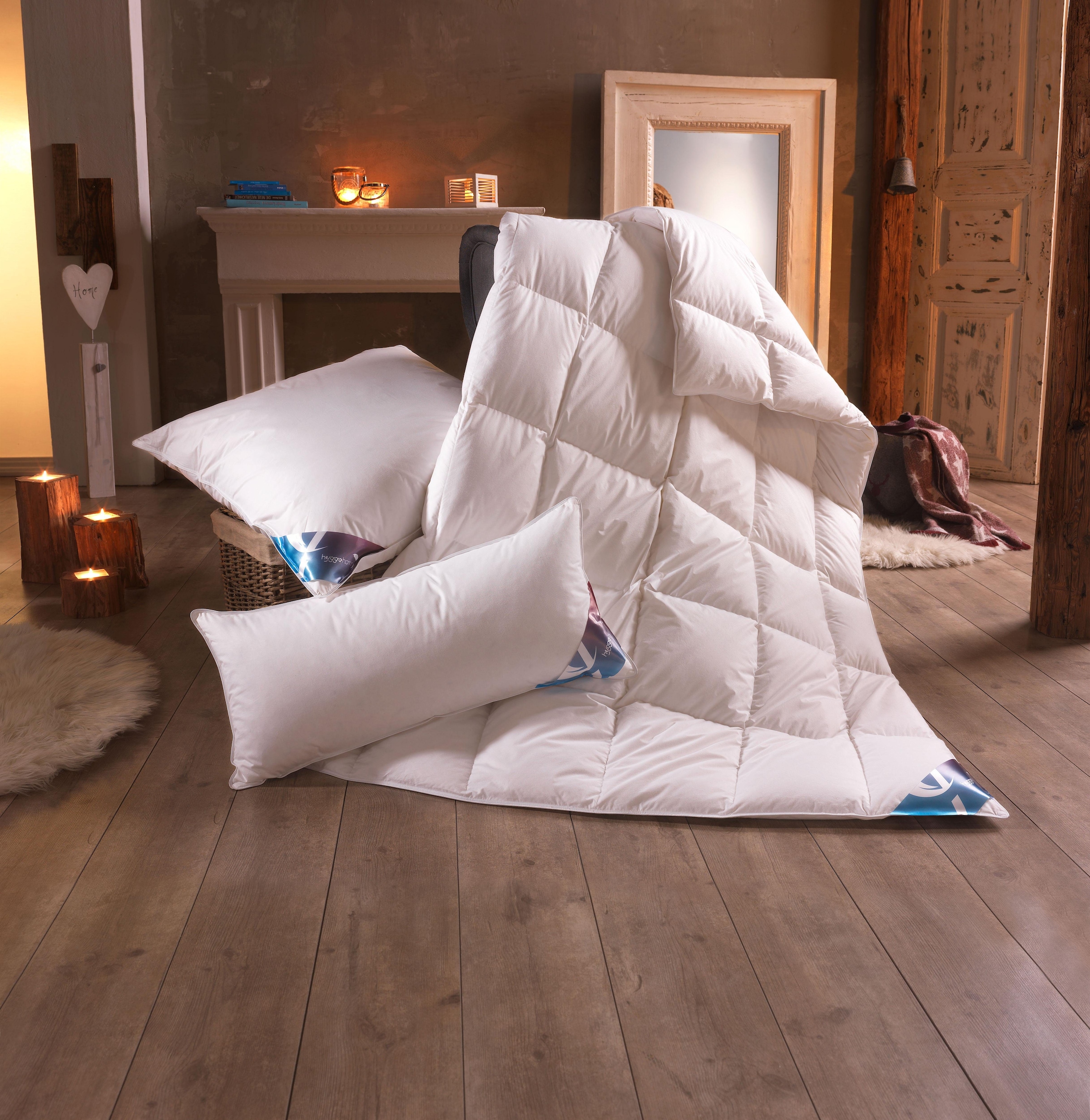 Haeussling Daunenbettdecke »Hjemme Hygge«, extrawarm, Füllung 90% Daunen, 10% Federn, (1 St.)