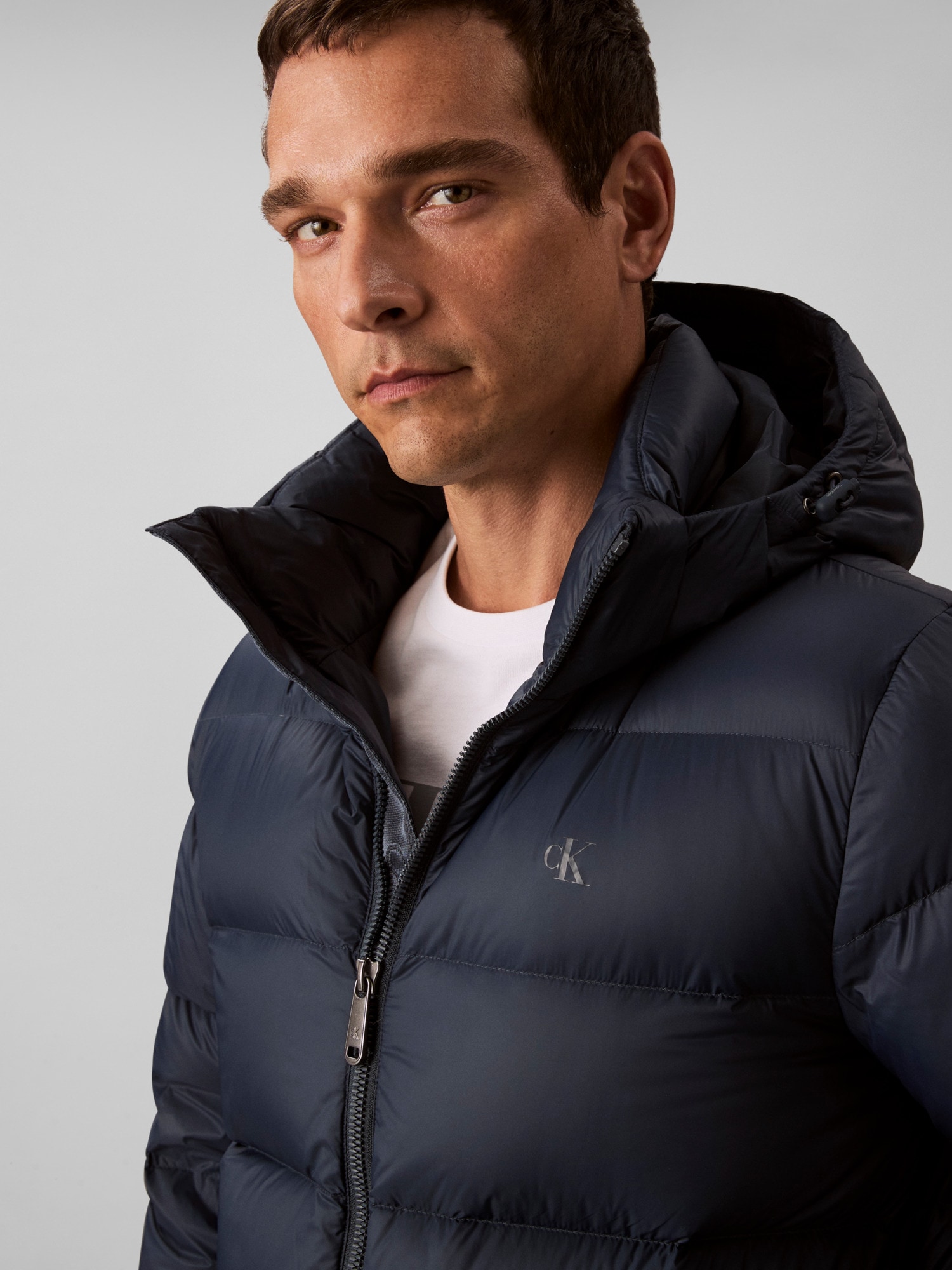 Calvin Klein Jeans Steppmantel »LS NYLN ZP OFF HD DW«, Mit Rundhalsausschnitt