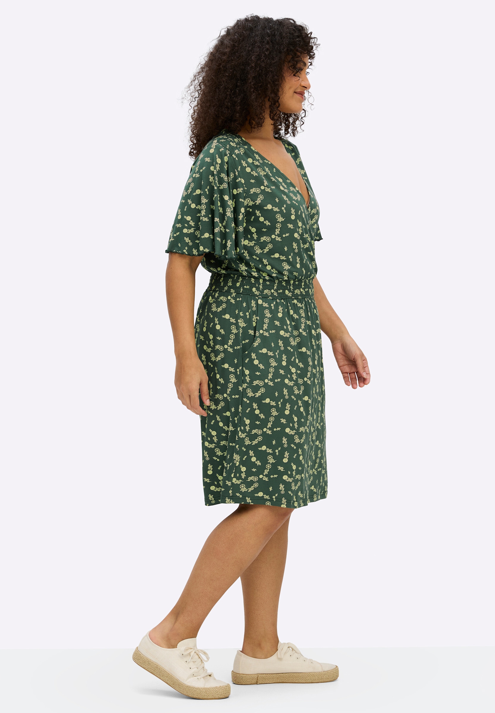 Sheego Wickelkleid »Jersey-Kleid Jerseykleid mit Flügelärmeln« Eingrifftasche
