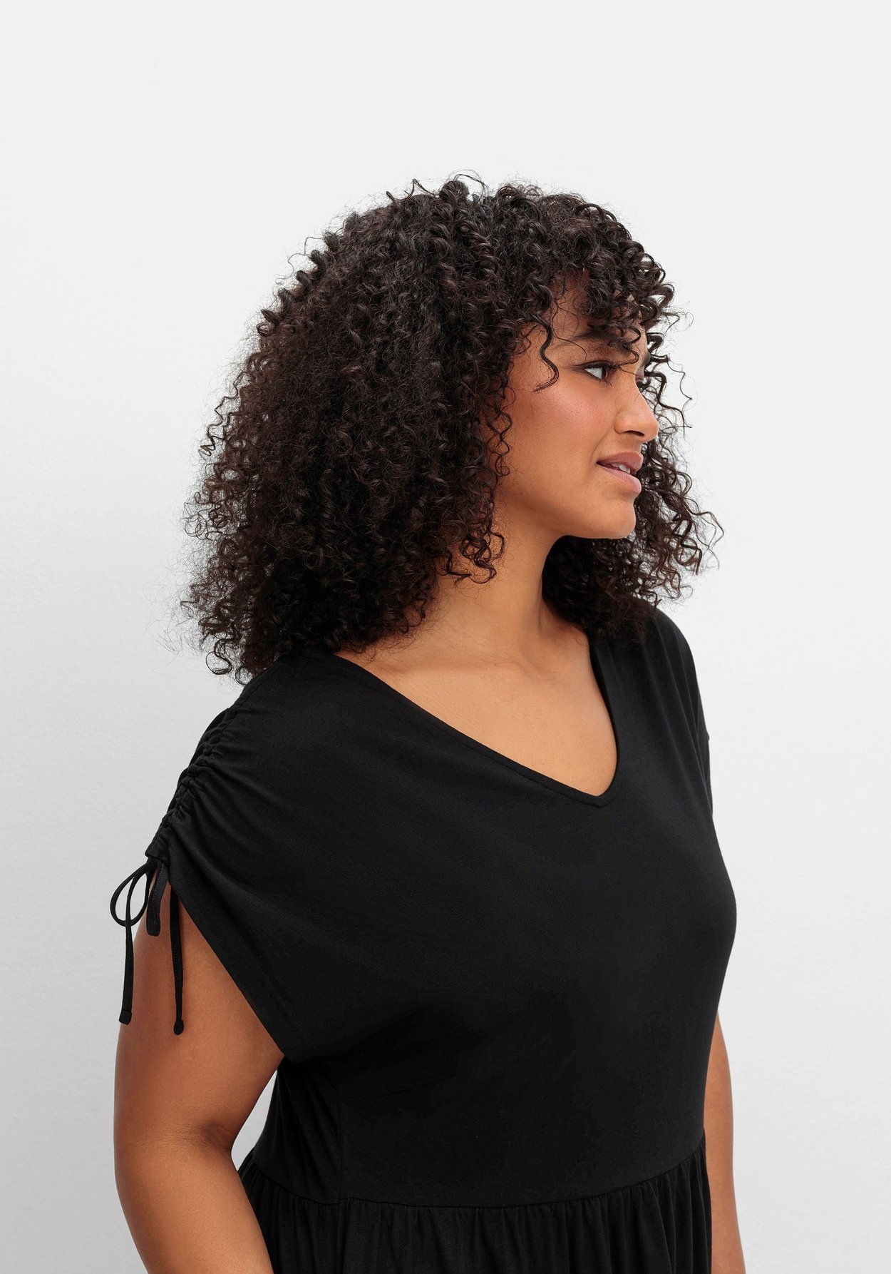 Sheego Jerseykleid »Jerseykleid mit Tunnelzug am Ärmel«