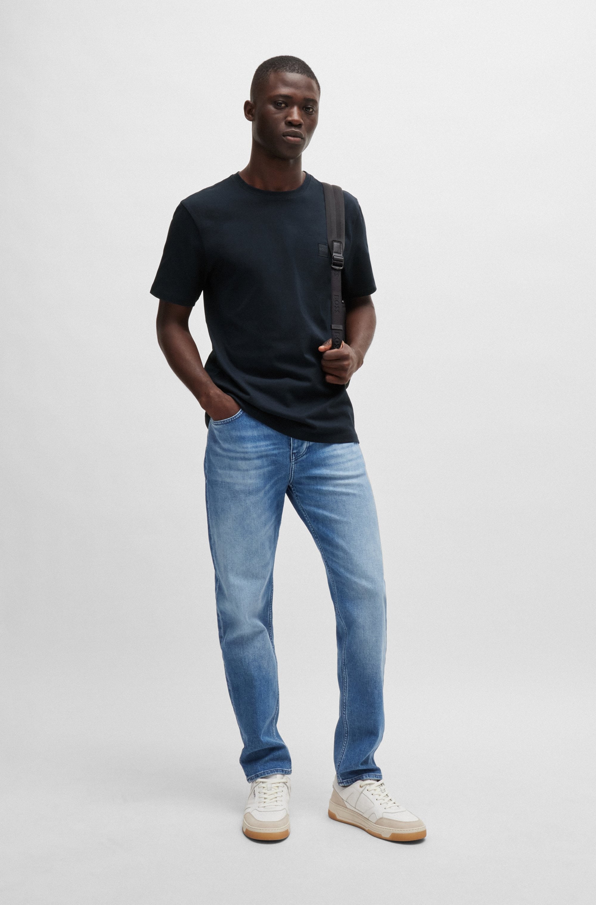BOSS ORANGE T-Shirt »Tales«, mit BOSS Stickerei auf der Brust
