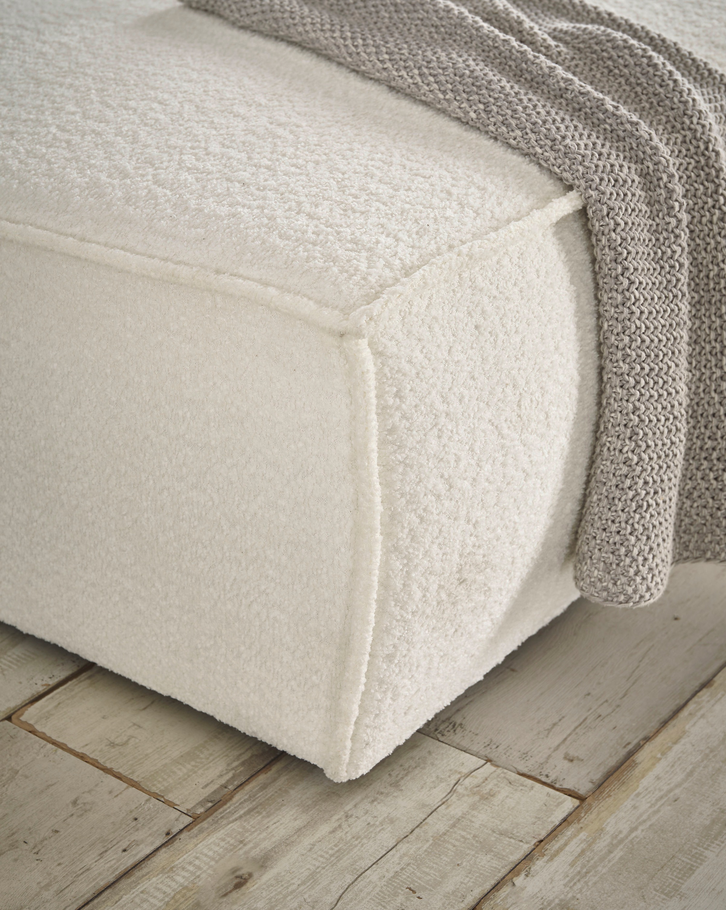 andas 3-Sitzer »FINNLEY Schlafsofa 257 cm, Schlaffunktion mit Bettkasten (200/136cm)«, in Aqua Clean-Bouclé, Struktur fein u. Cord