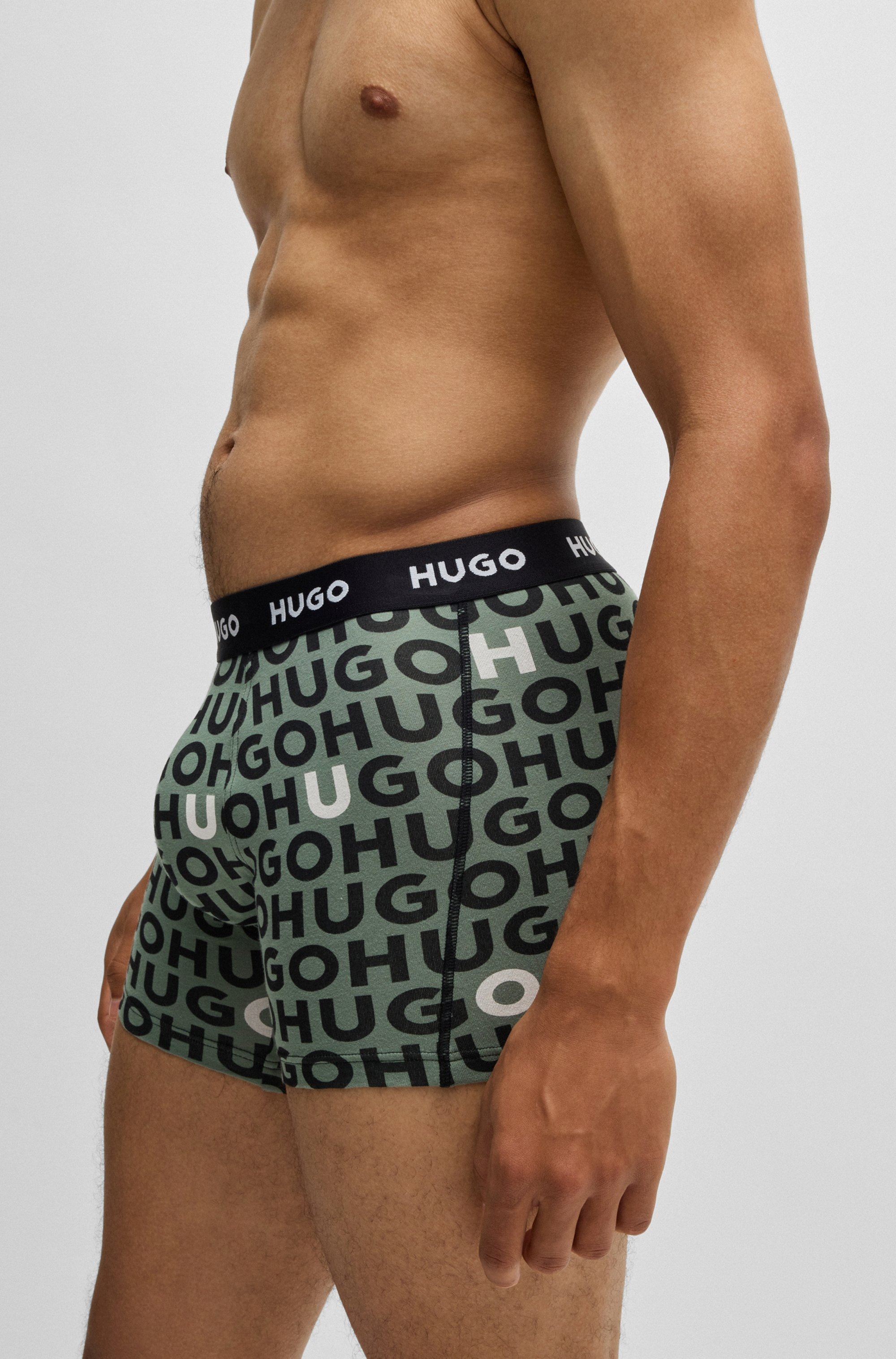 HUGO Underwear Boxershorts »BOXERBR TRPLT DESIGN«, Markenlogo am elastischem Bund
