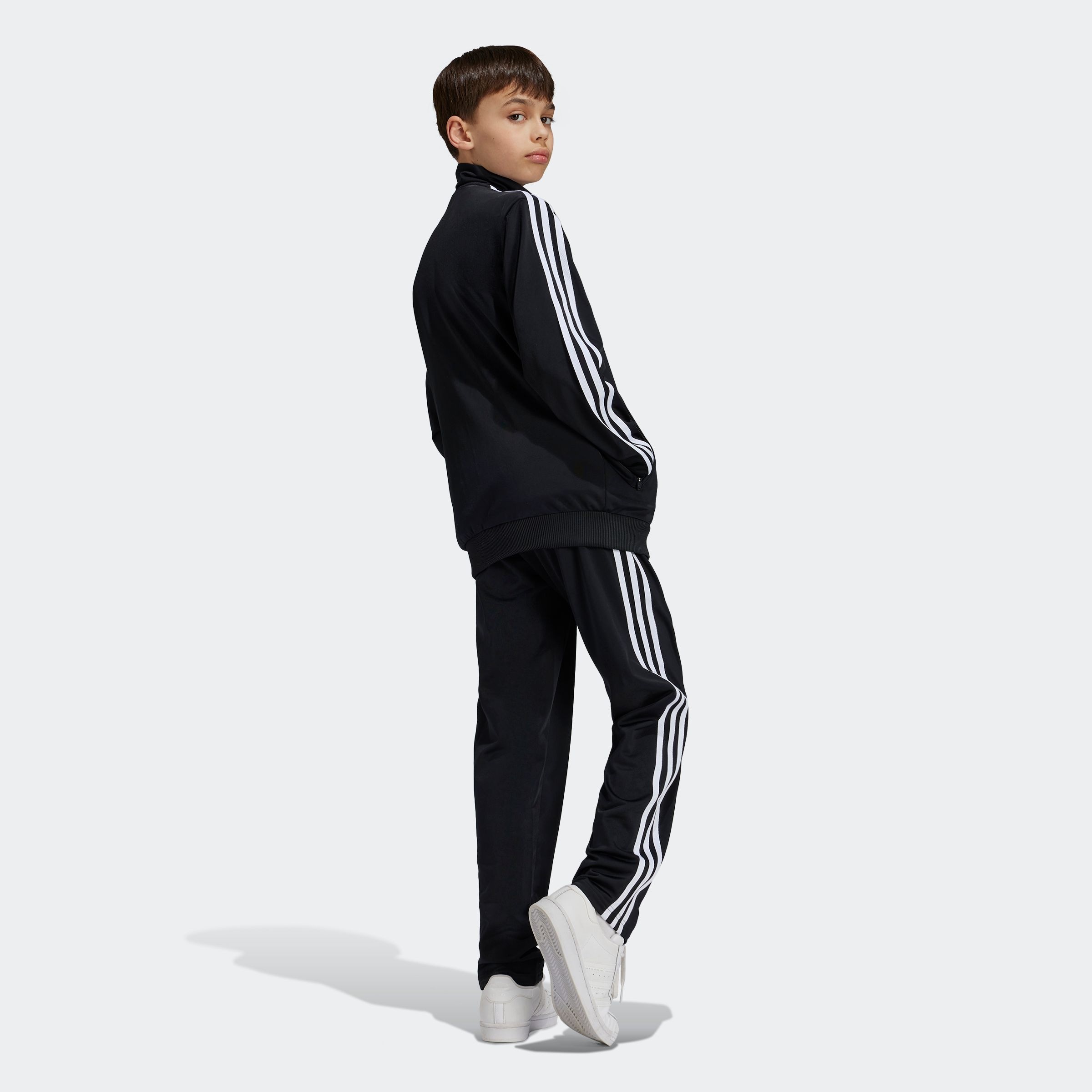 adidas Originals Sporthose »FIREBIRD PANTS«, (1 tlg.)