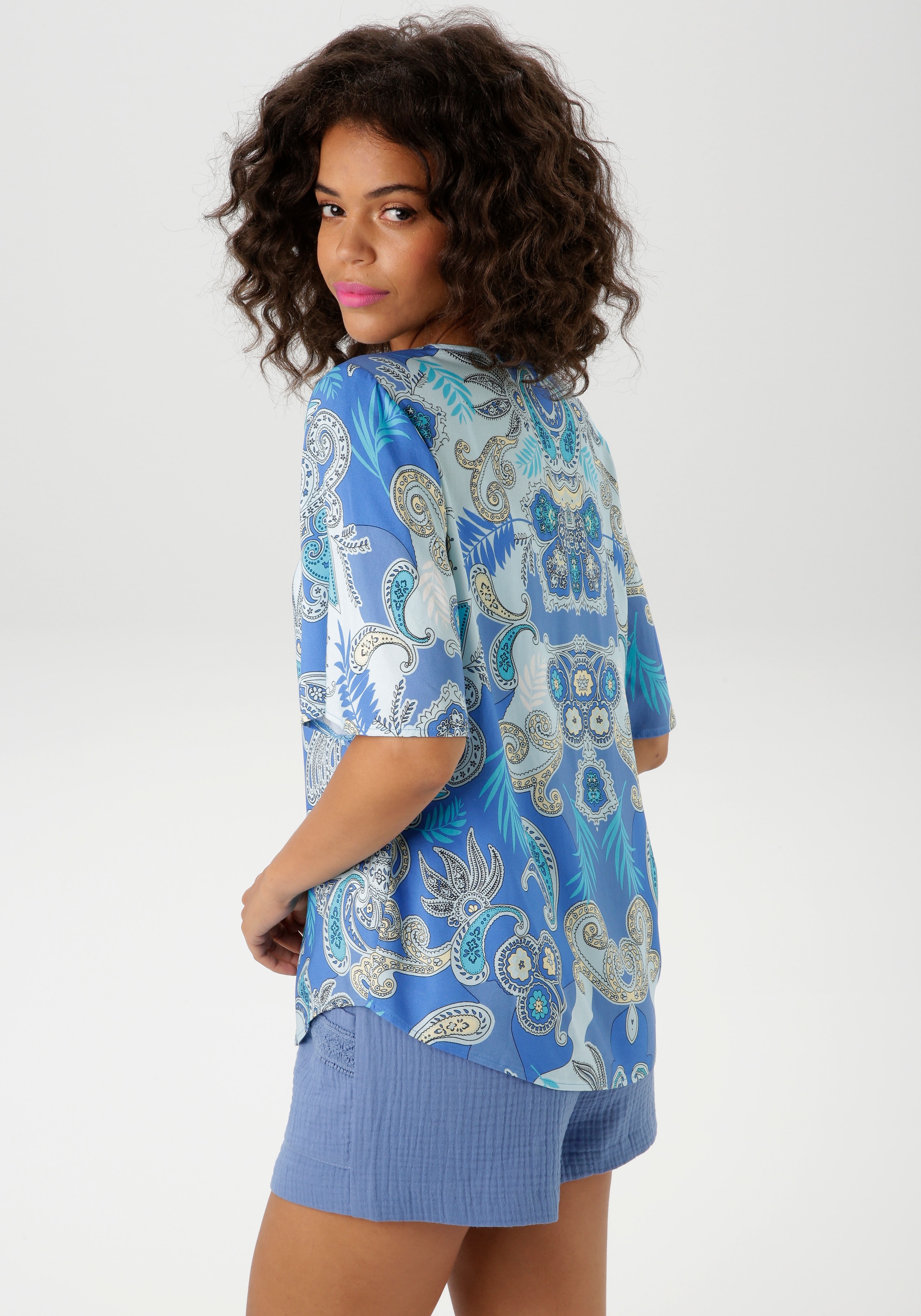 Aniston CASUAL Schlupfbluse, mit großflächigem Paisley-Muster