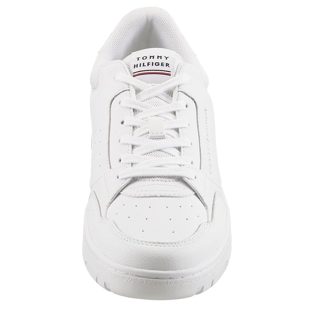 Tommy Hilfiger Sneaker »TH BASKET CORE LEATHER«, mit gepolstertem Schaftrand, Freizeitschuh, Halbschuh, Schnürschuh