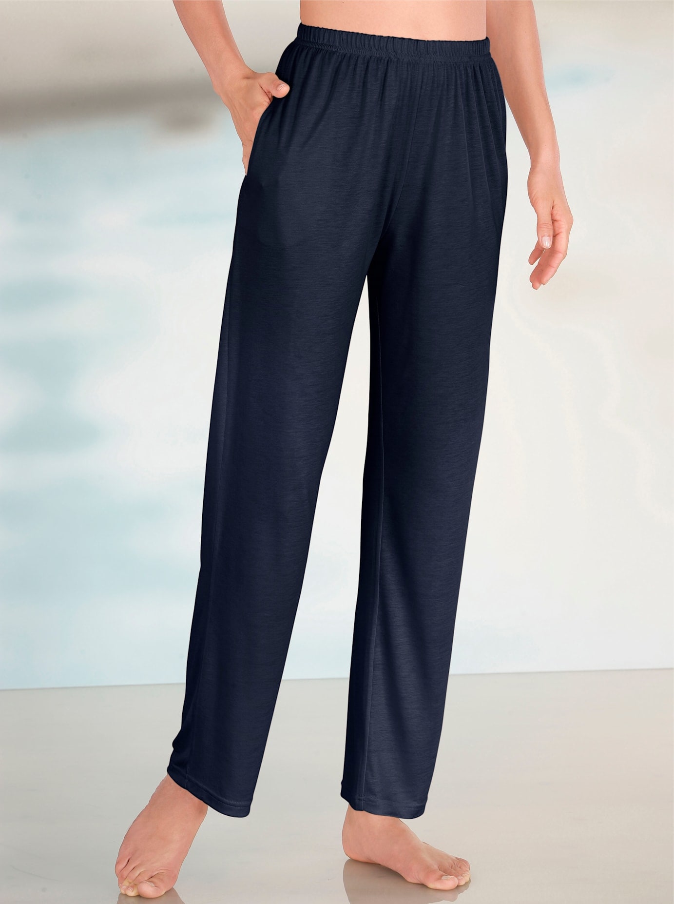 DamenRelaxhose in blau, Größe 50