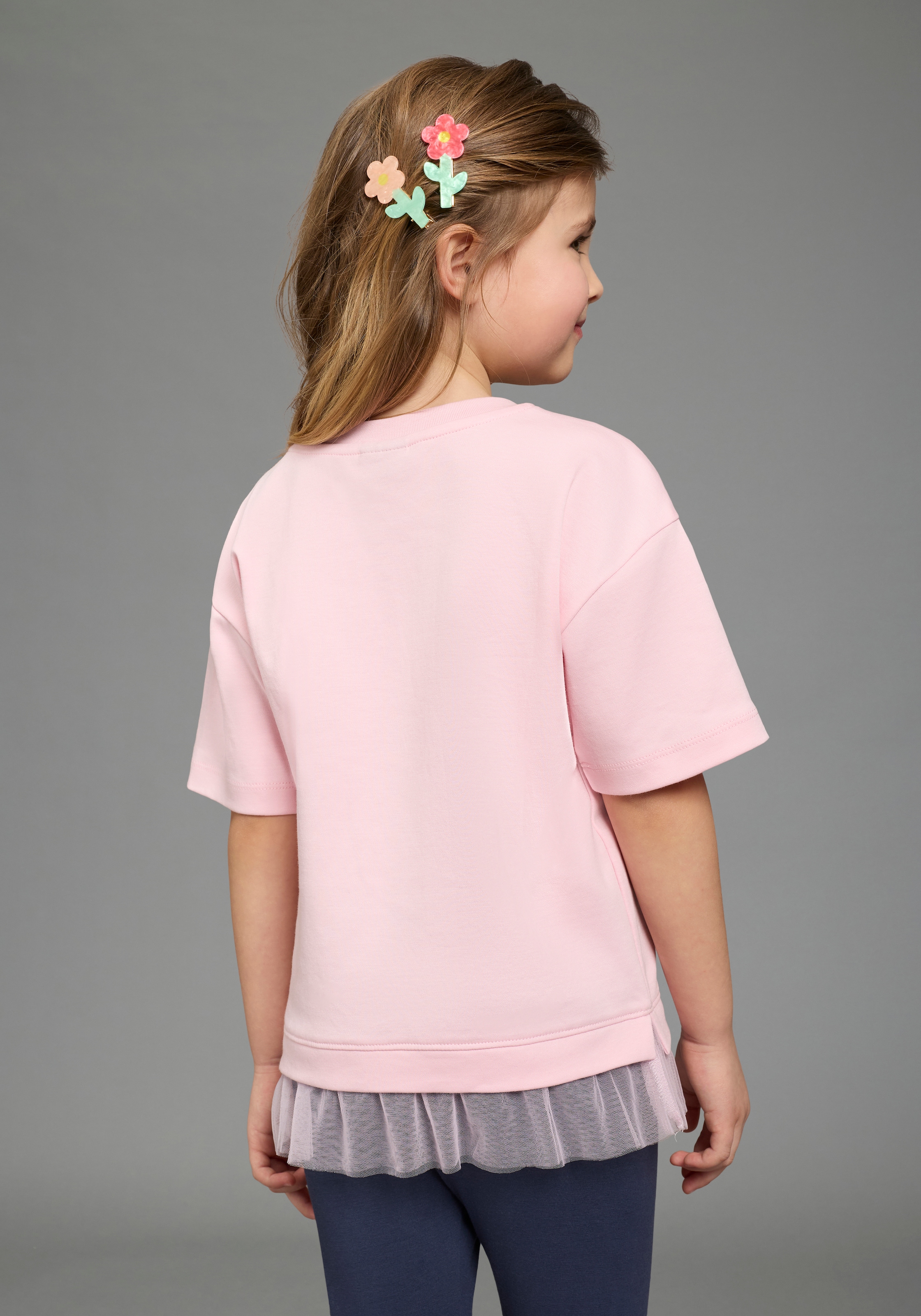 KIDSWORLD T-Shirt »mit Glitzerprint und Tüll-Saum« Basic Passform, Kurzarm, mit Volant aus Polyester