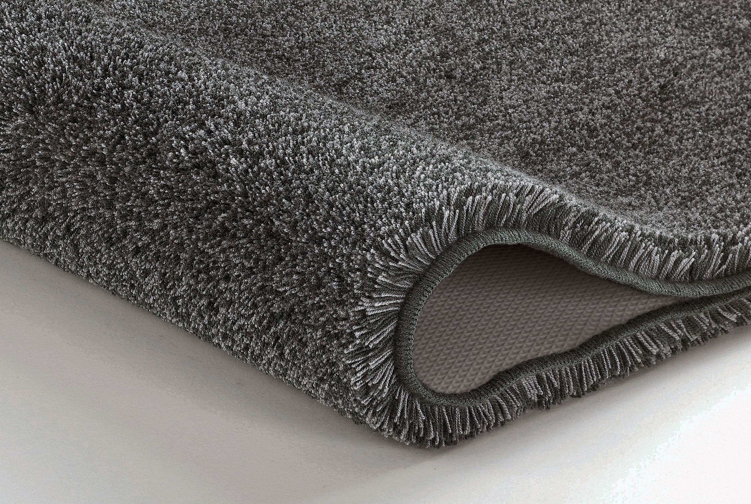 Kleine Wolke Badematte »RELAX«, rutschhemmend beschichtet, fußbodenheizungsgeeignet, Badteppich, Uni Farben, rechteckig, rund & als Set erhältlich