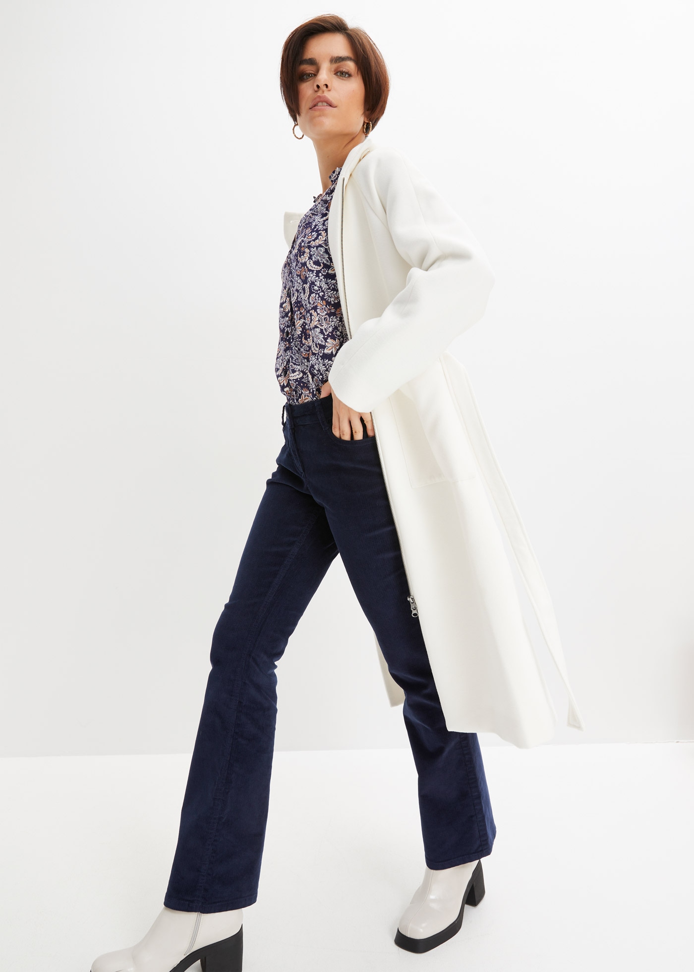 bonprix Cordhose »Stretch-Cordhose, Bootcut«  Stretch-Cordhose, Bootcut