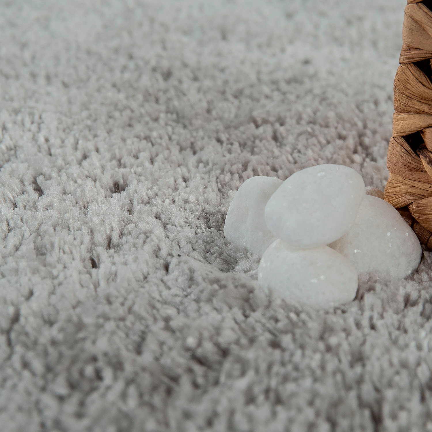 Paco Home Badematte »Lagos 750«, rutschhemmend beschichtet, fußbodenheizungsgeeignet, Badteppich, Uni Farben, besonders weich durch Mikrofaser