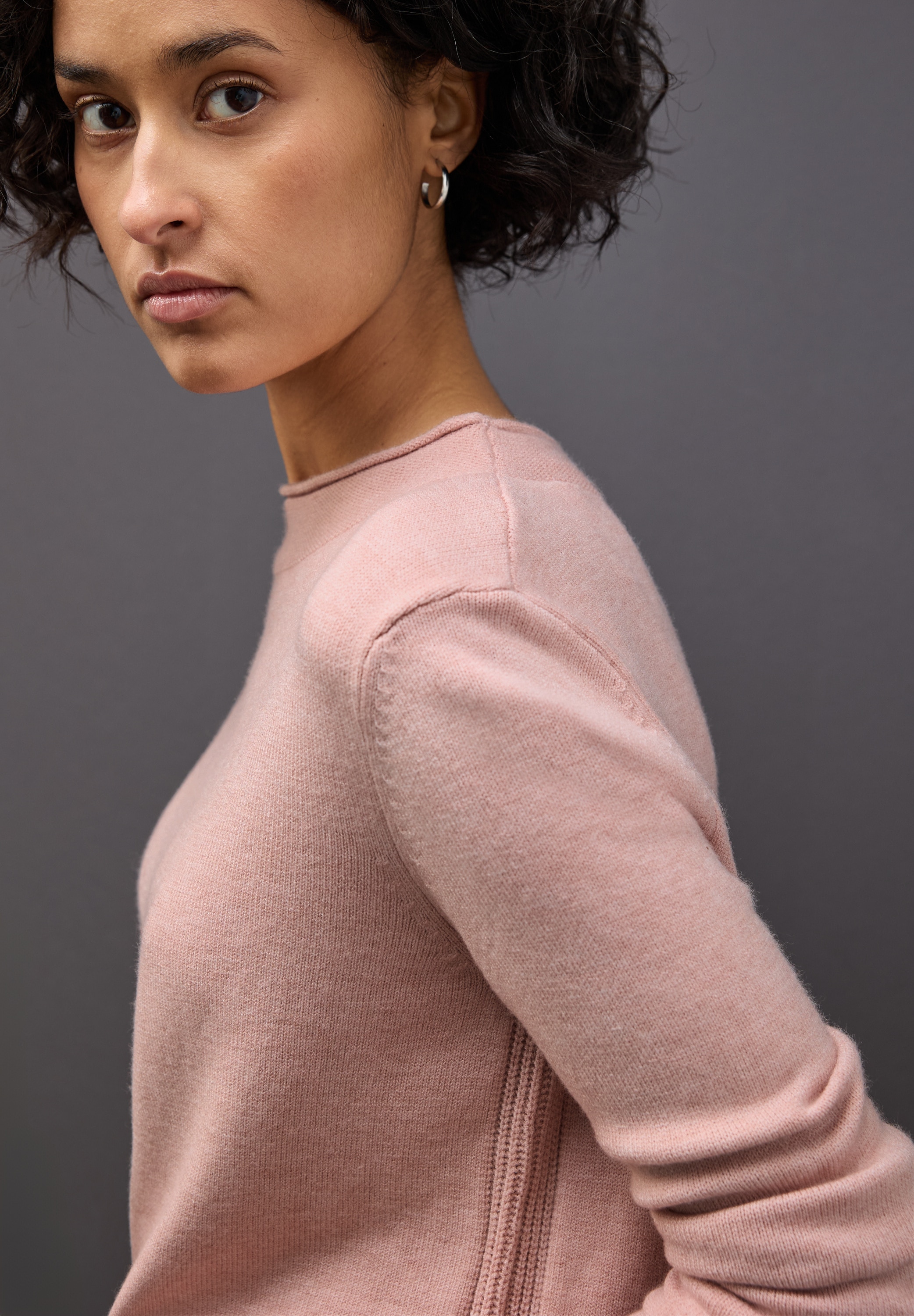 STREET ONE Strickpullover, mit feiner Rollkante