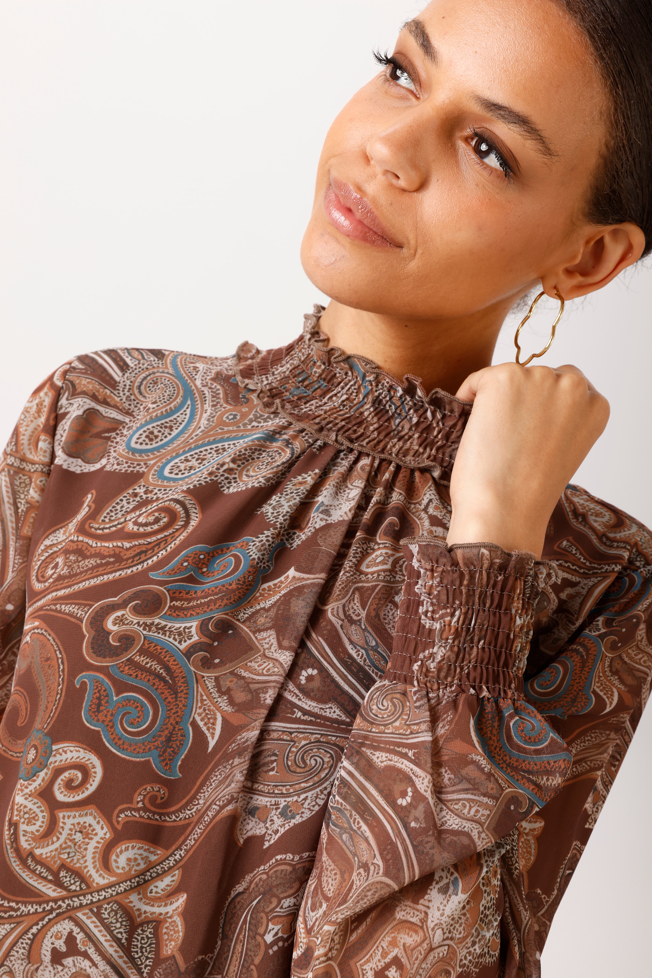 Aniston CASUAL Schlupfbluse mit farbharmonischem Paisley-Muster - NEUE KOLLEKTION