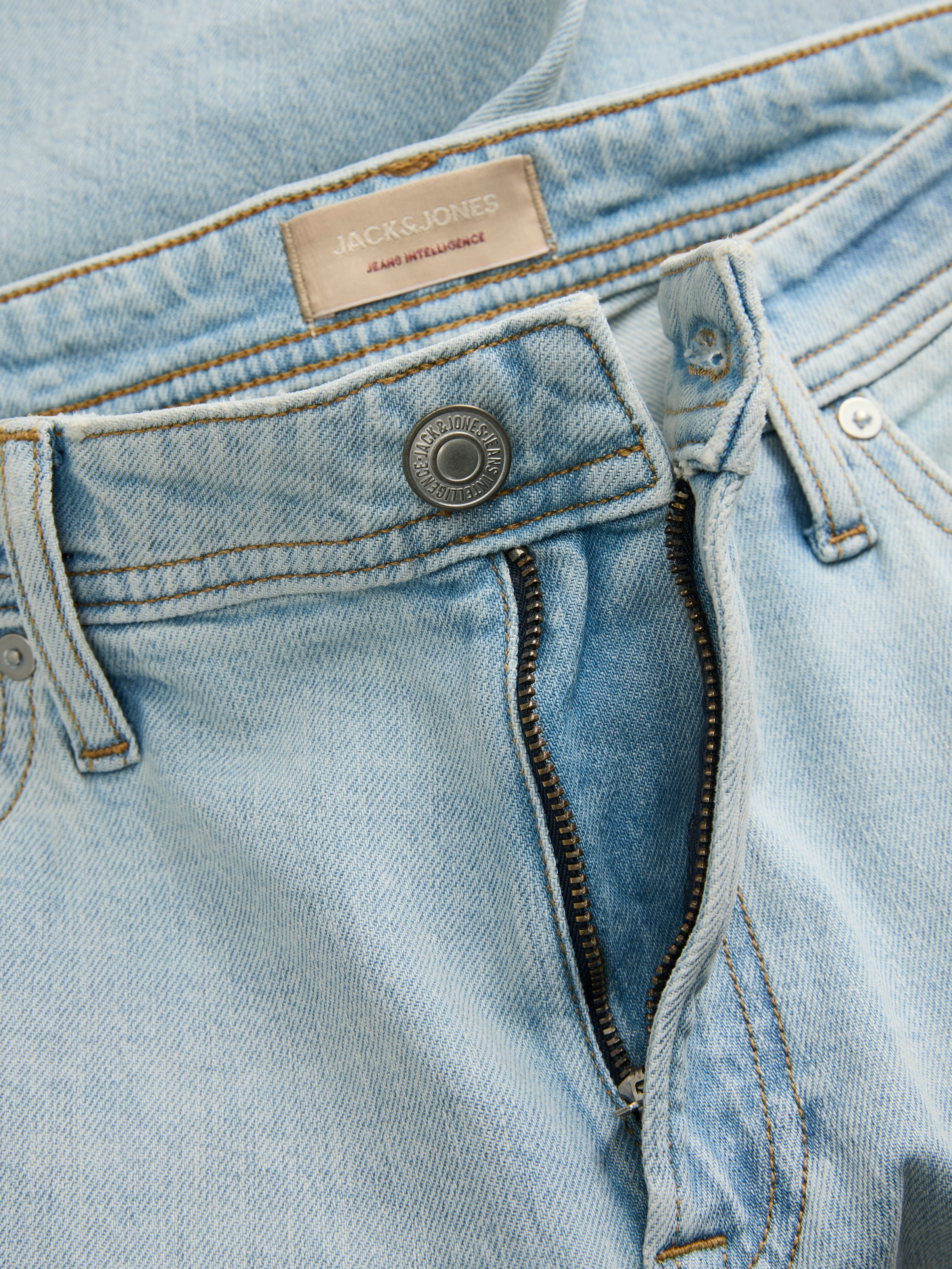 Jack & Jones Regular-fit-Jeans »JJICLARK im Used-Look, Stretchkomfort und niedrige Leibhöhe« Baumwollmischung, regular fit