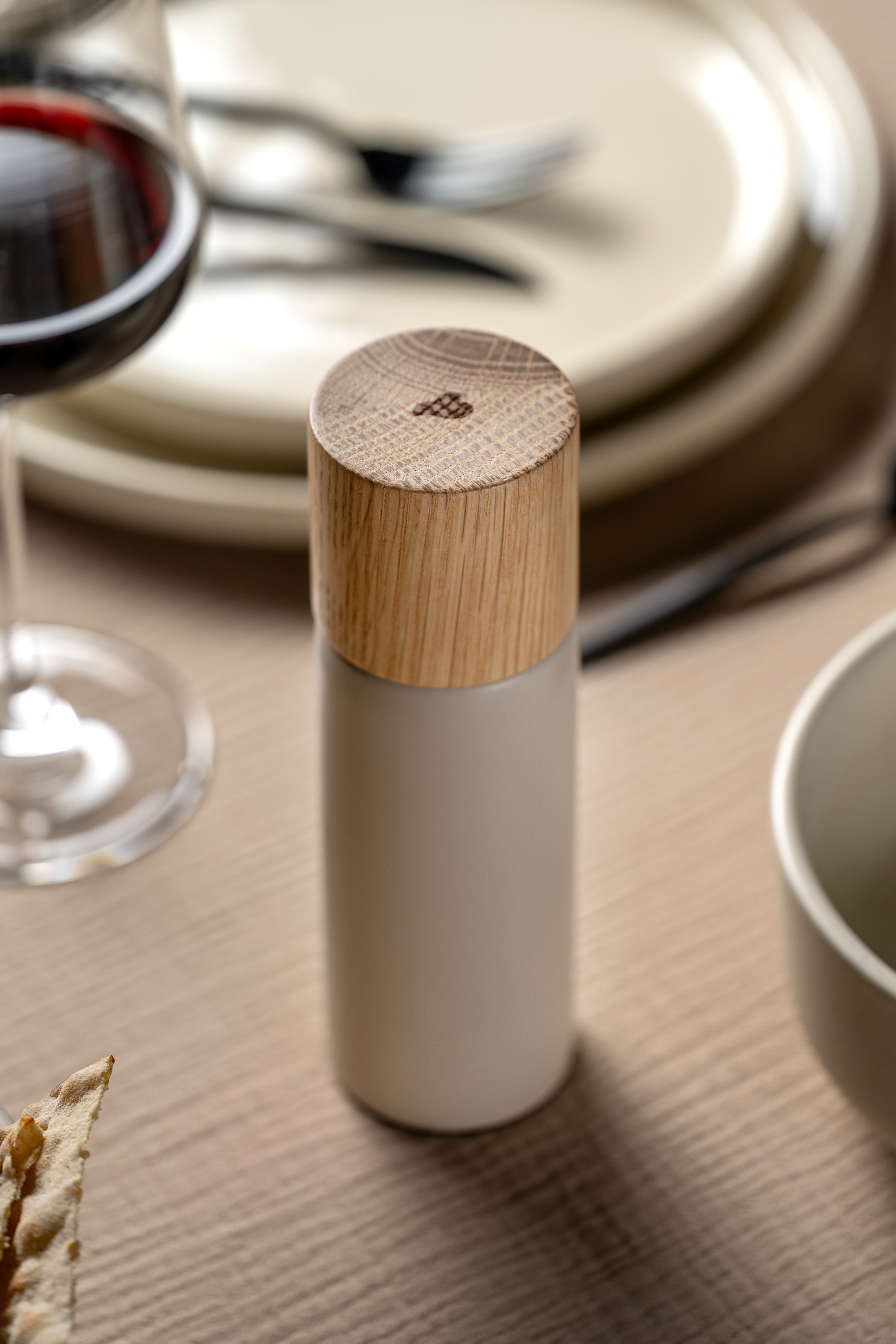 LEONARDO Gewürzmühle »ROMA, Mühle, Höhe ca. 17 cm, beige« mit Keramikmahlwerk