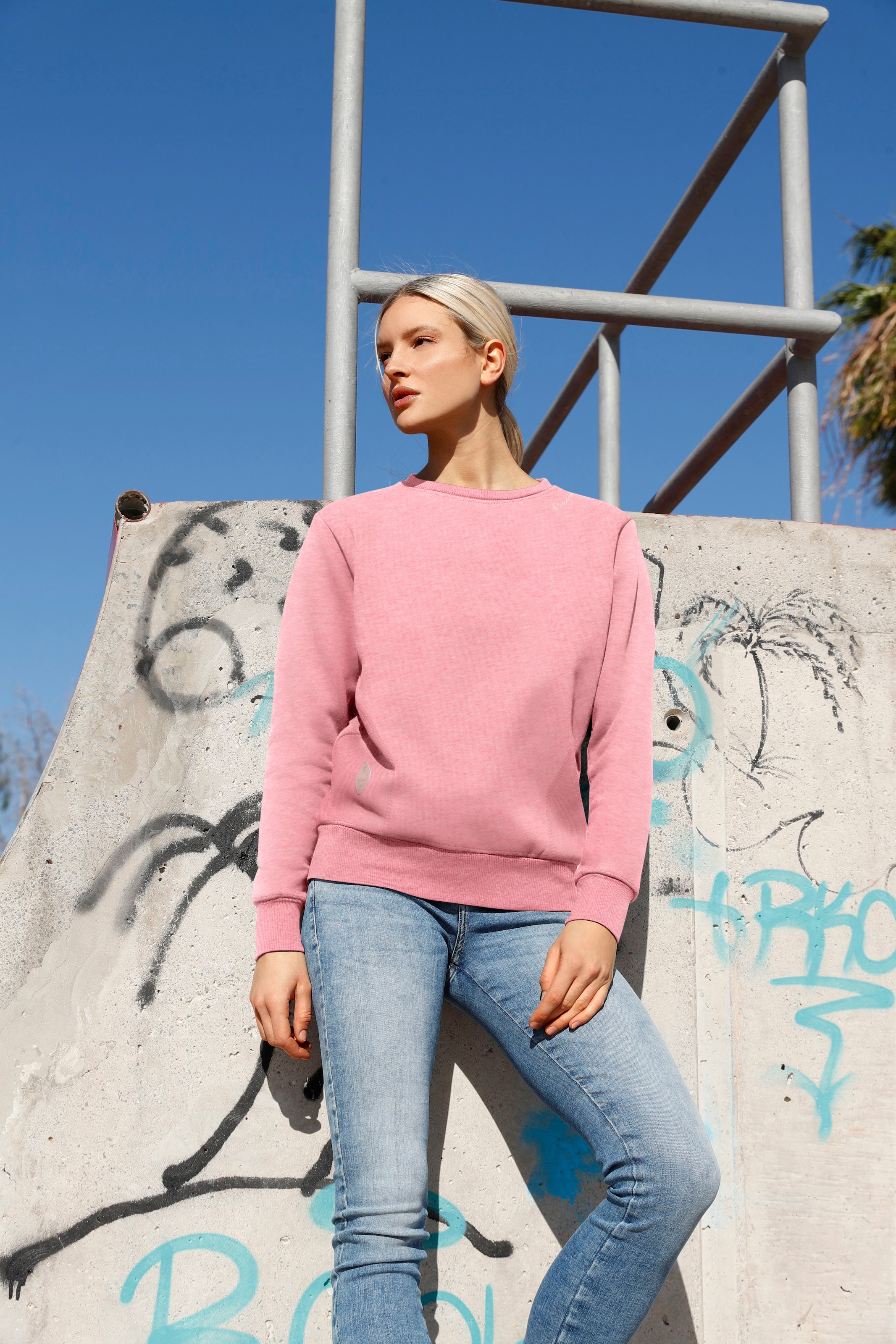 Ragwear Sweater »AZALLEA«, Crewneck mit OTTO Shop natürlicher Holz-Optik in Zierknopf-Besatz Online kaufen im