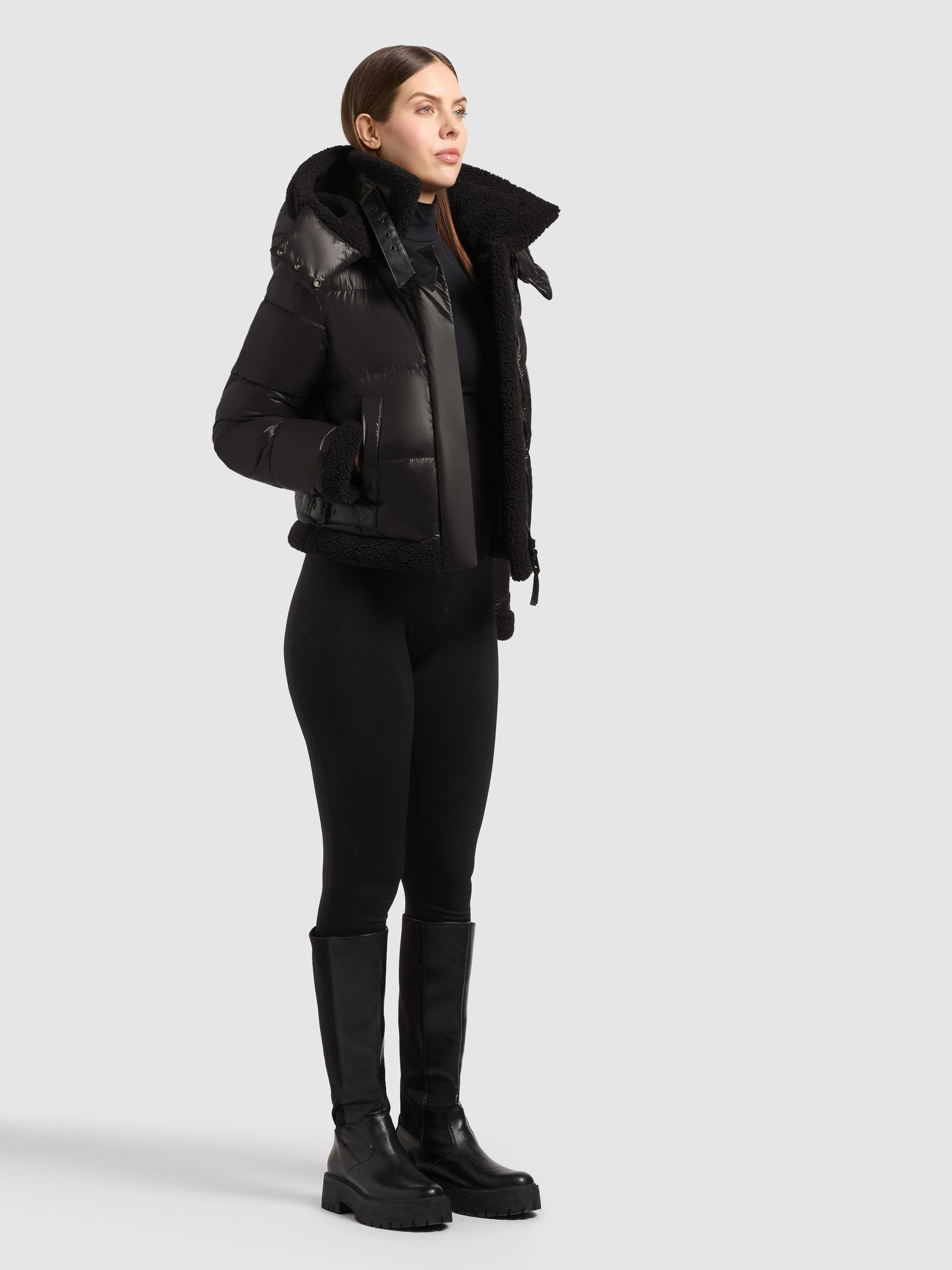khujo Steppjacke »NESSIE3« mit Kapuze Verschlüsse aus Kunstleder